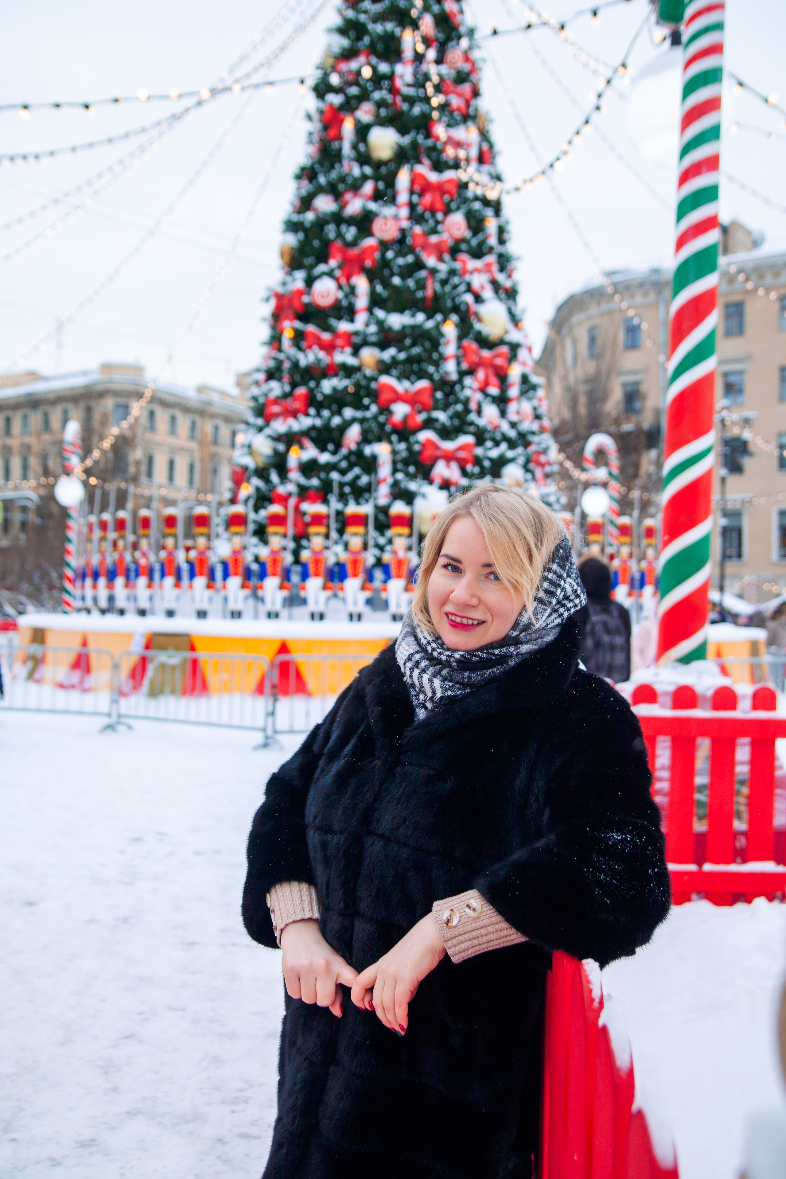 Новогодняя манежная пл. Детский и семейный фотограф в Санкт-Петербурге Анна Сарынина