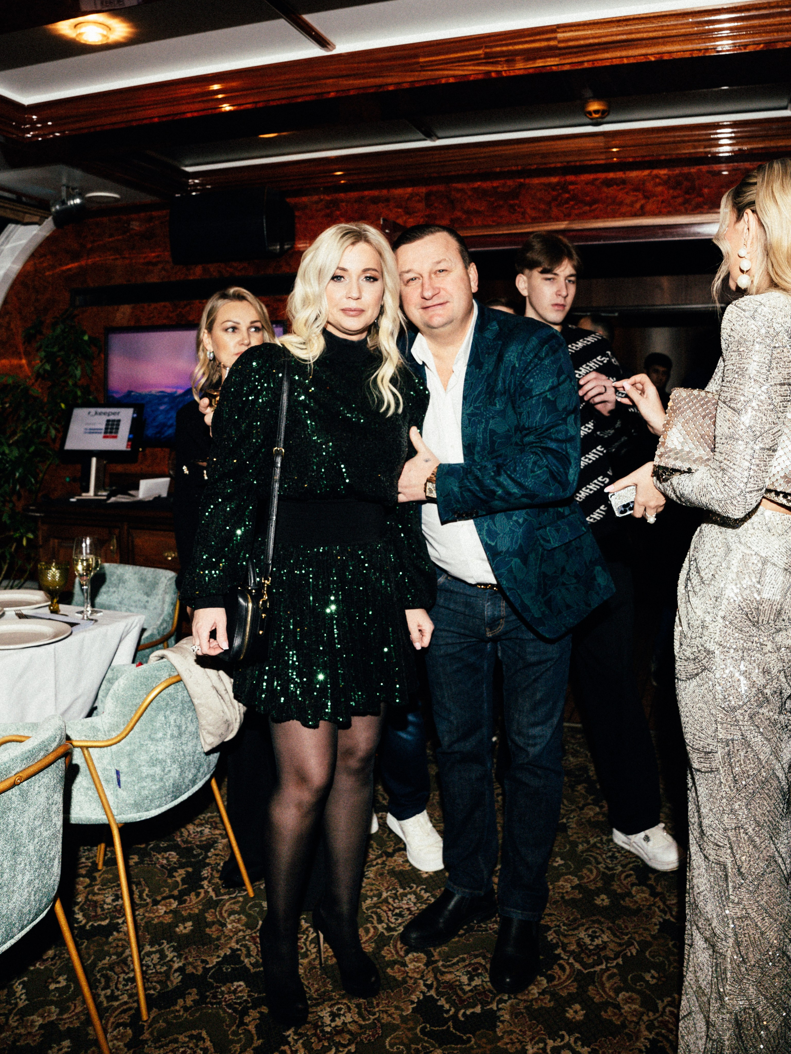 Корпоратив Erwin Река. Портретный и репортажный фотограф