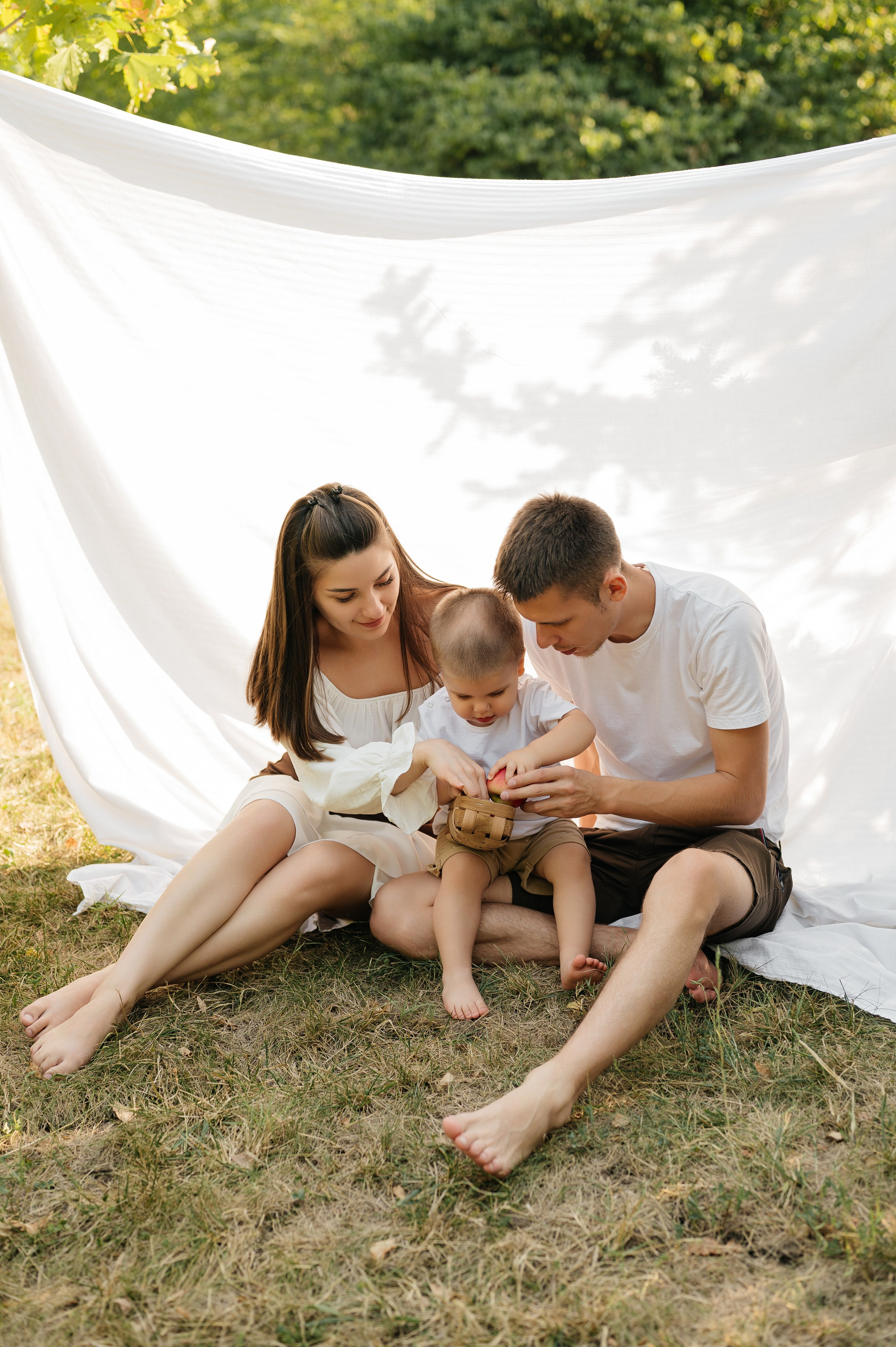 Летняя семейная фотосессия в парке. Свадебный и семейный фотограф в Краснодаре Алина Мельник