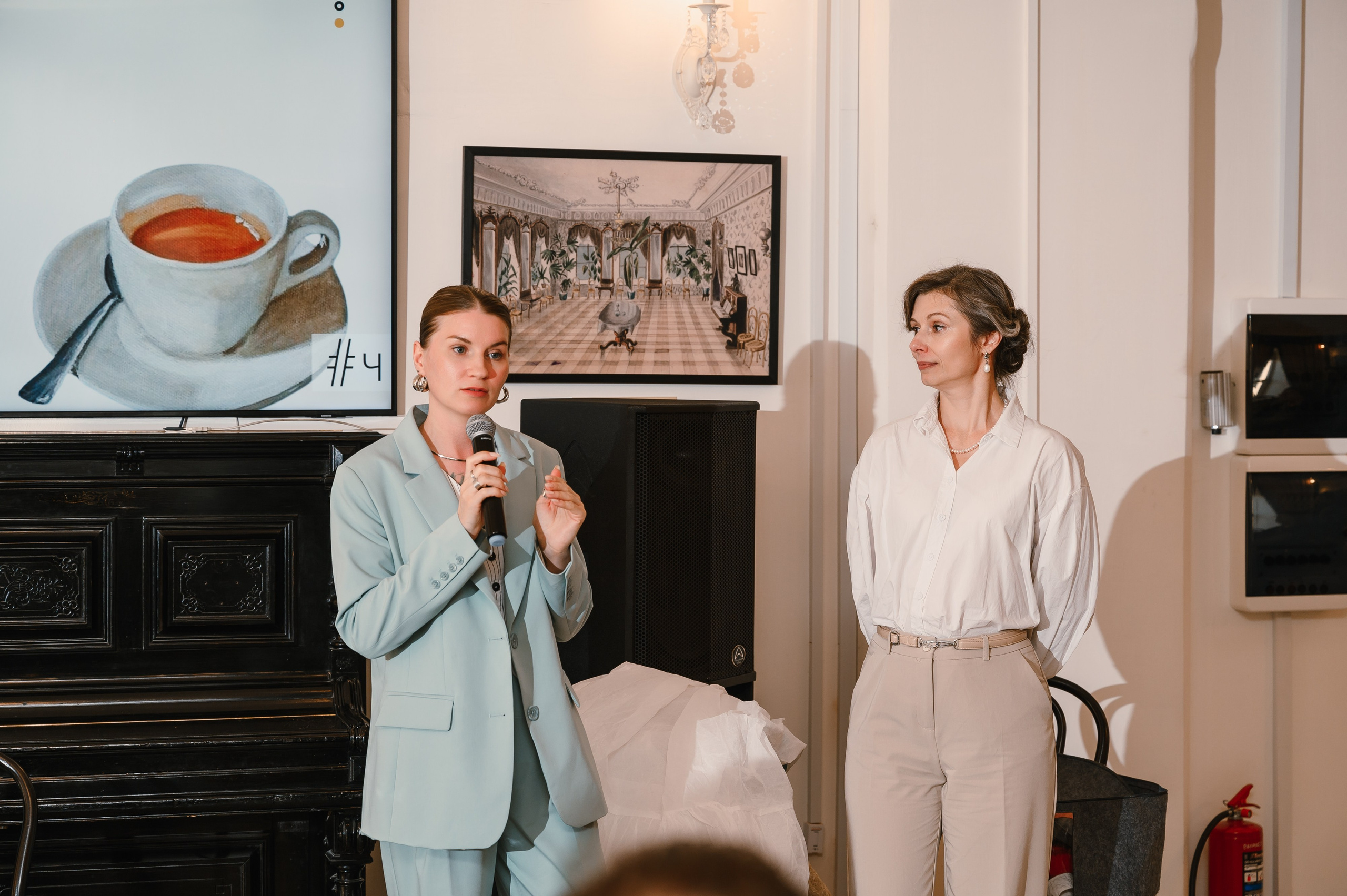 «Евгений Онегин»: лекция в особняке. Wedding and family photographer USA