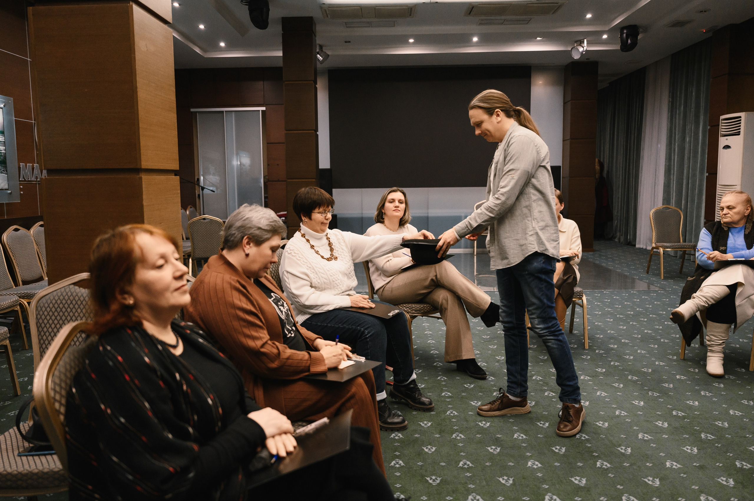 «Театр в квадрате». Клуб Читалка. Wedding and family photographer USA