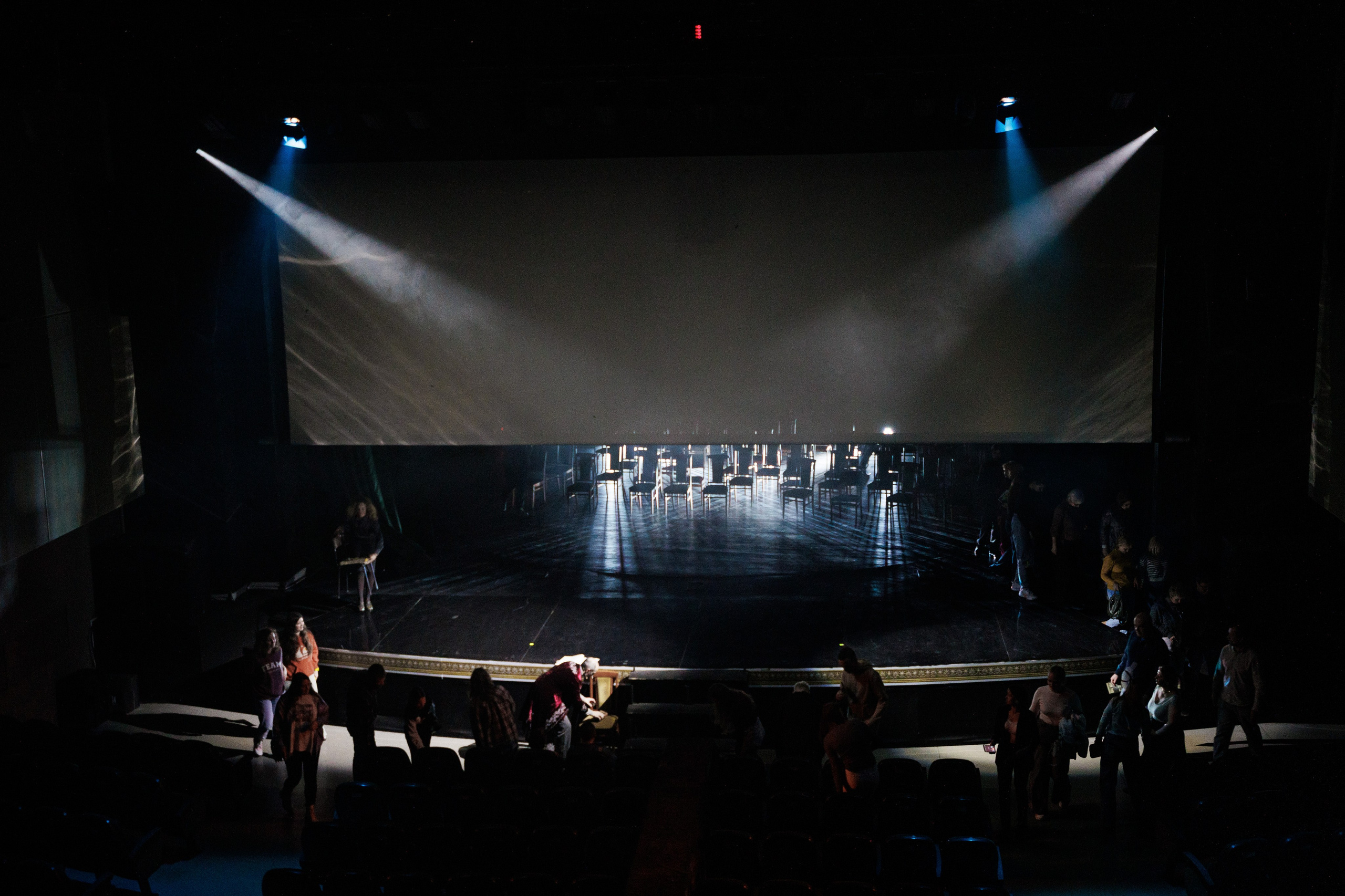 Песнь трех миров. Фотограф городских и семейных событий Артем Карпухин