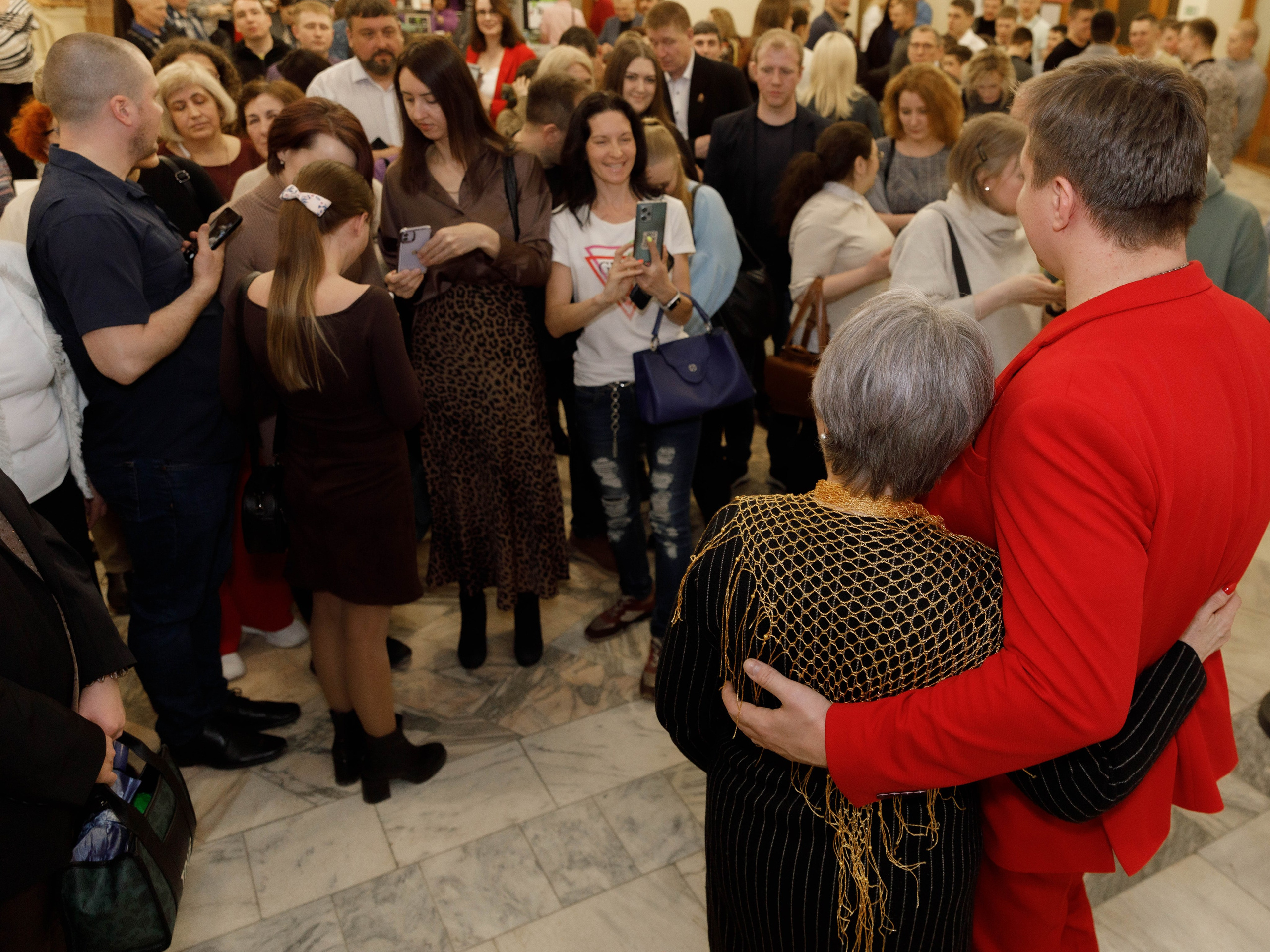 Поэтический вечер Дмитрия Кравченко. Репортажный фотограф в Новосибирске Алена Помазунова