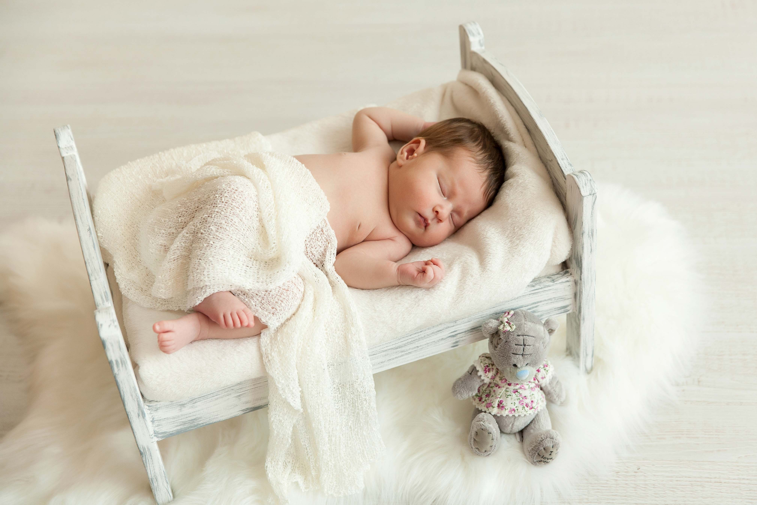 Новорожденные и младенцы. Фотостудия Алматы. Фотосъемка Алматы. Фотосессия Алматы. Фотокурсы. Обучение фотографии. Аренда студии