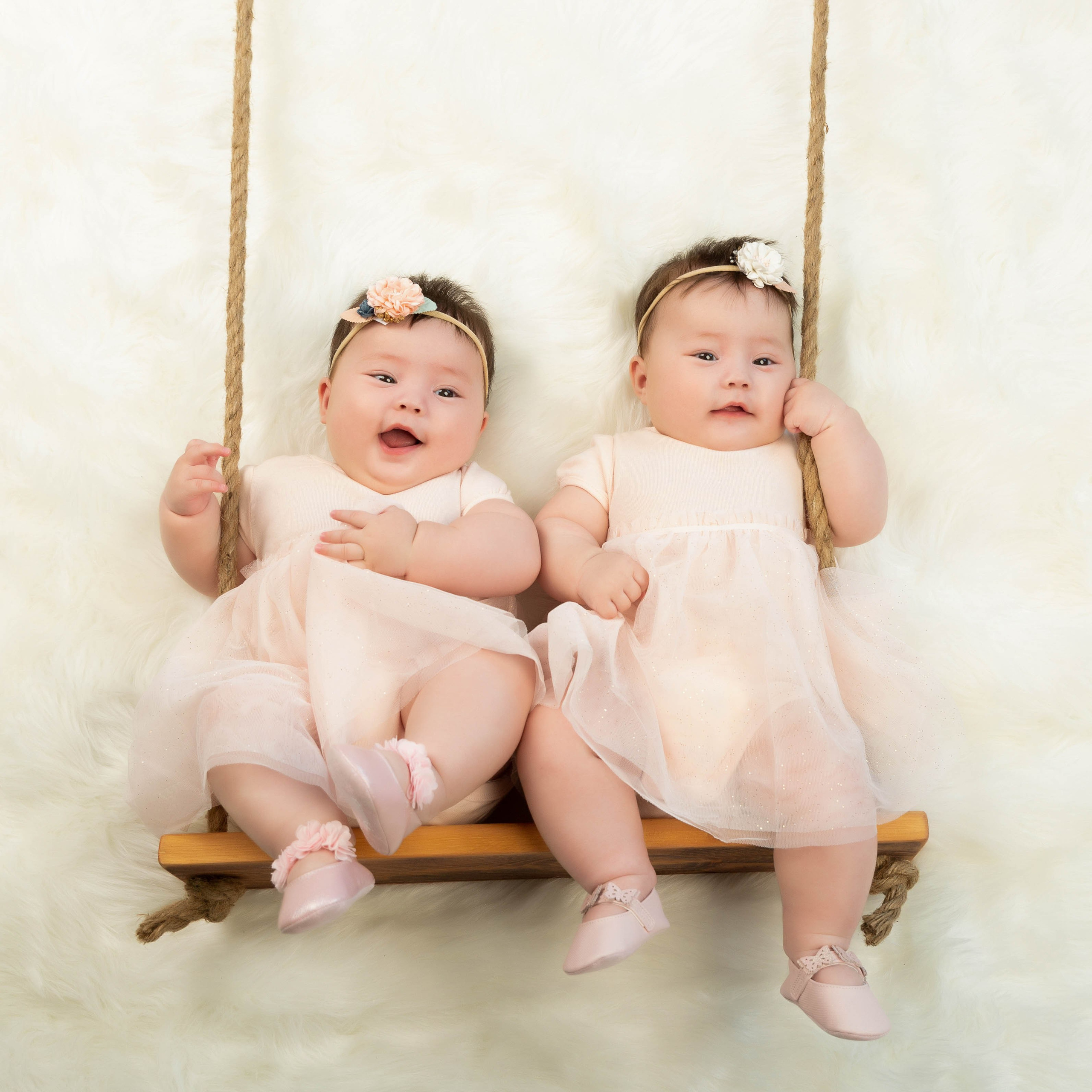 Новорожденные и младенцы. Фотостудия Алматы. Фотосъемка Алматы. Фотосессия Алматы. Фотокурсы. Обучение фотографии. Аренда студии