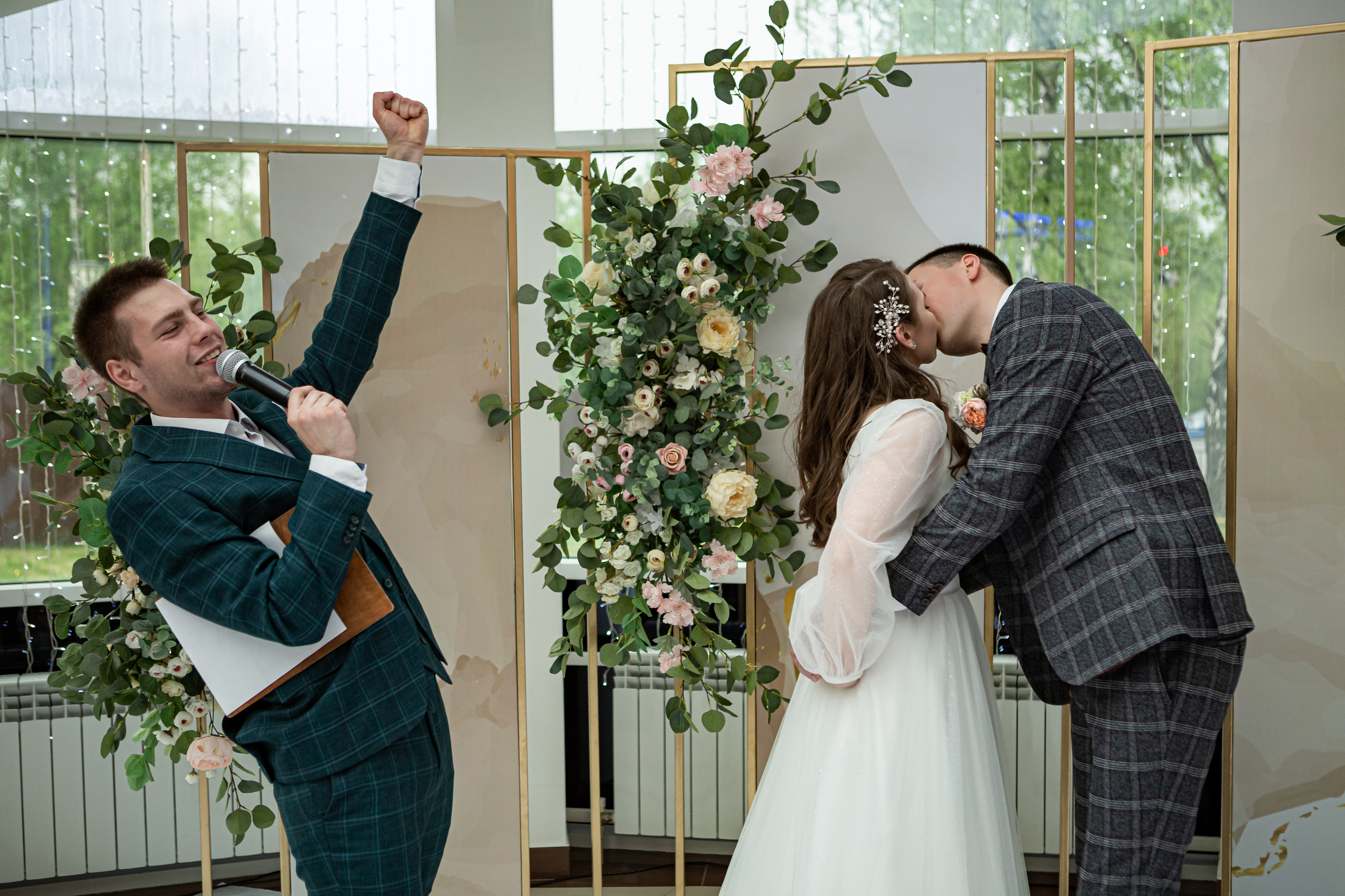 Свадебный фотограф Нижний Новгород. Свадебный и контент фотограф в Нижнем Новгороде Владимир Пресняков