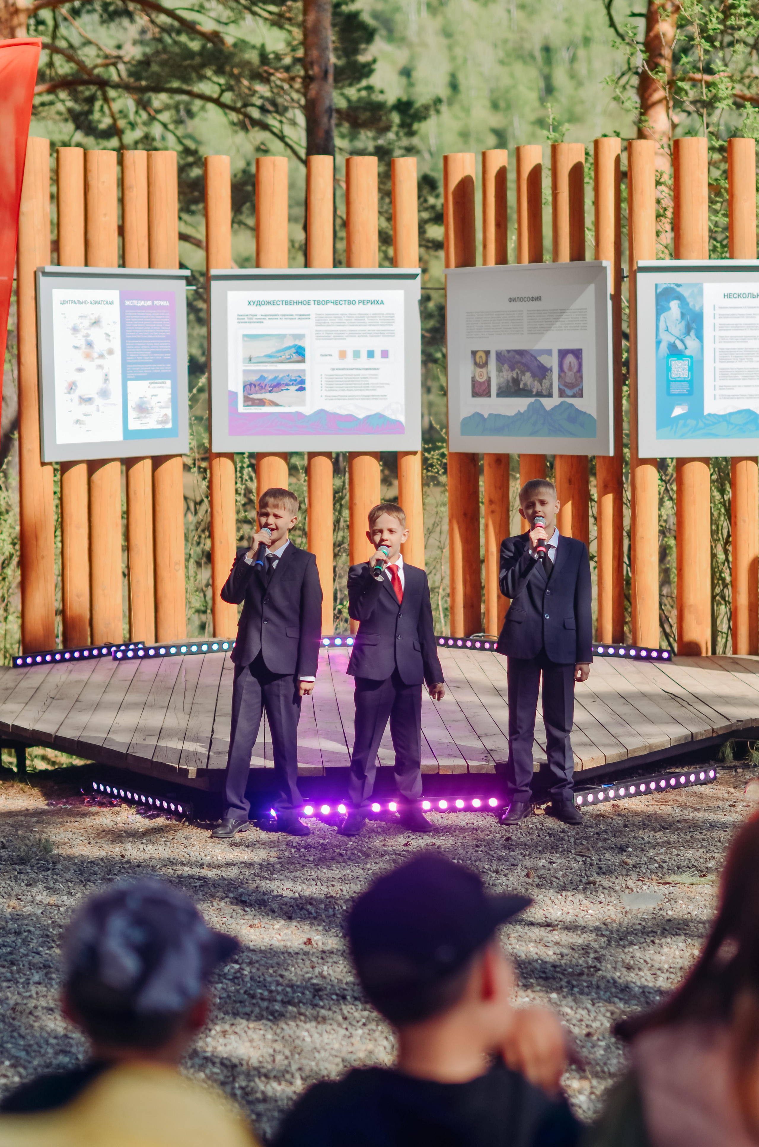 Фестиваль «Цветение Маральника на Алтае 2025». Фоторепортаж. Денисова Аля — фотограф для парных съемок и индивидуальных историй в Барнауле