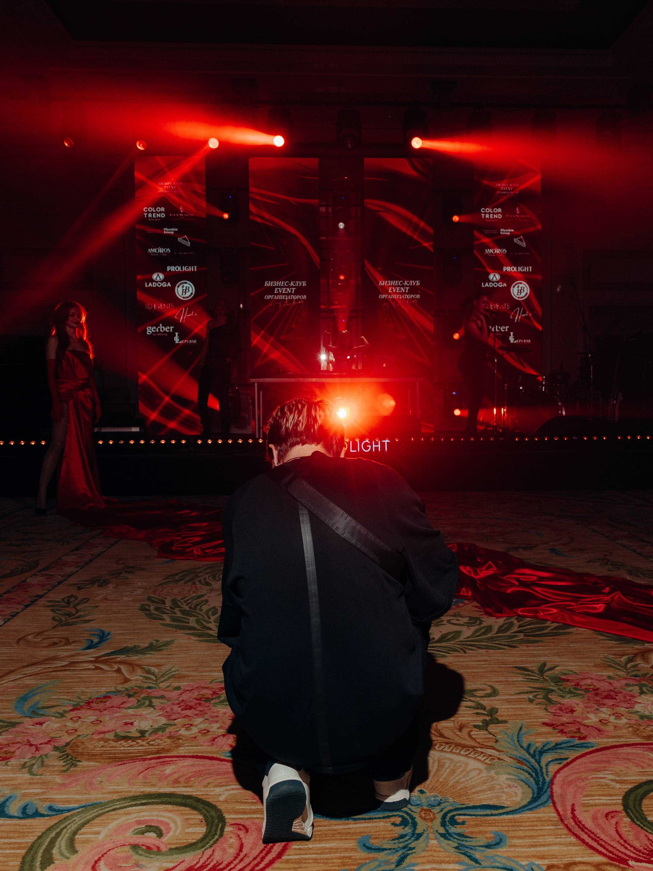 Red ball. Свадебный фотограф в Санкт-Петербурге и Москве Андрей Чернов