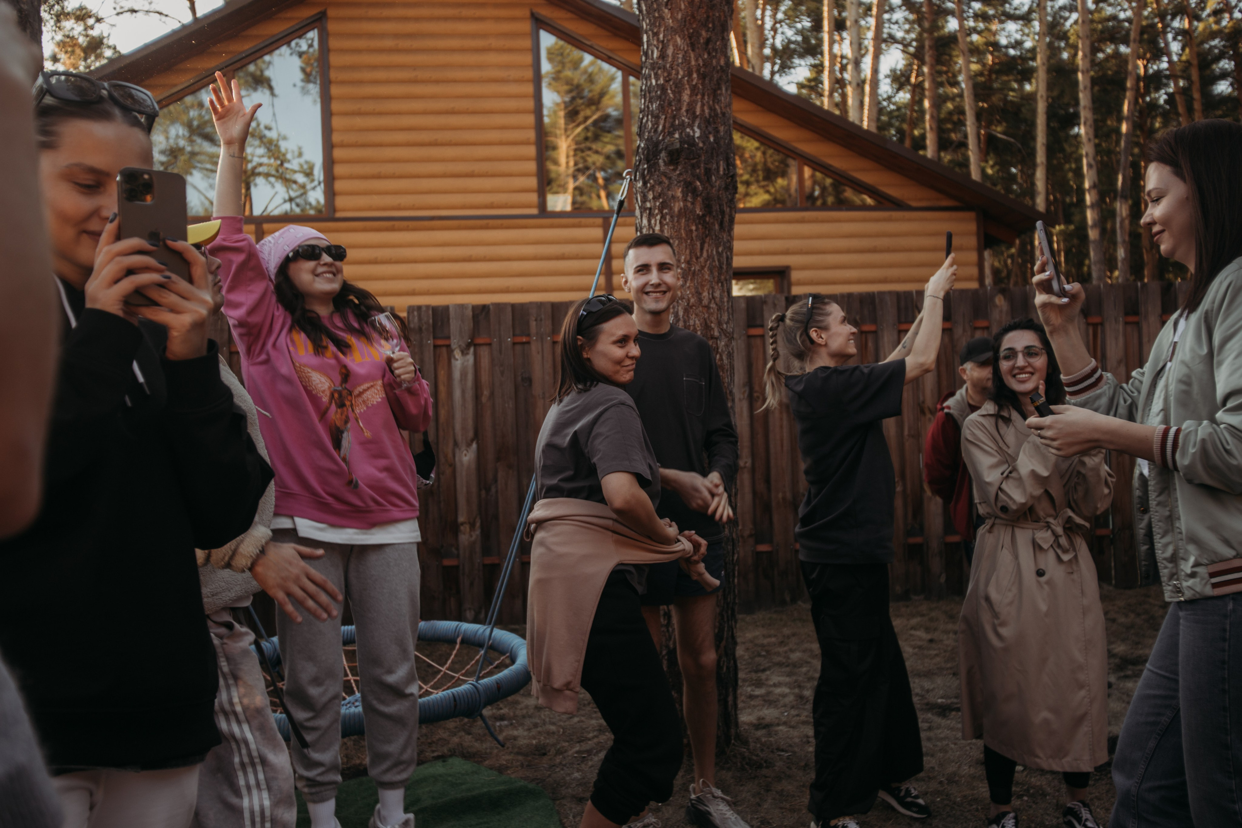 Корпоратив Muza_Arts. Венера Гайн. Репортажный фотограф  Тюмень. Обучение фотографии с 0