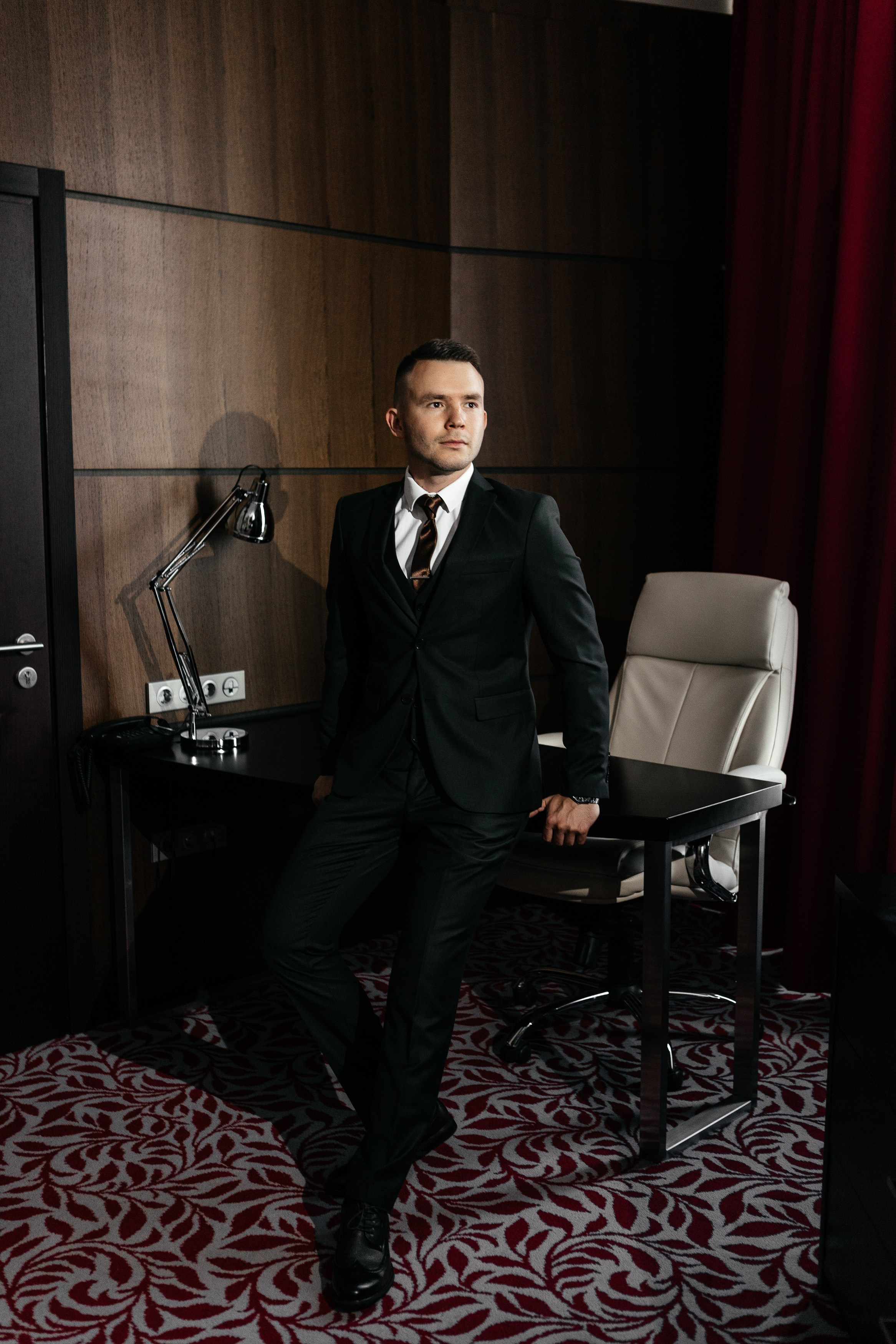 Свадебный фотограф Уфа — Руслан ГабдлисламовЖивые эмоции, красивые кадры, воспоминания на всю жизнь.Работаю по всей Республике Башкортоста. Свадебный фотограф Уфа Руслан Габдлисламов