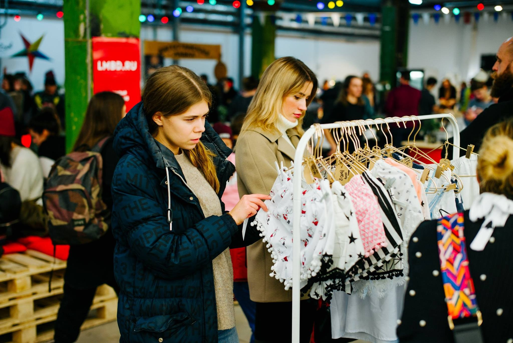 22–24 декабря 2017 на Трехгорной мануфактуре / День 3 / фото Валерий Белобеев. Фотоотчеты «Ламбада-маркета»