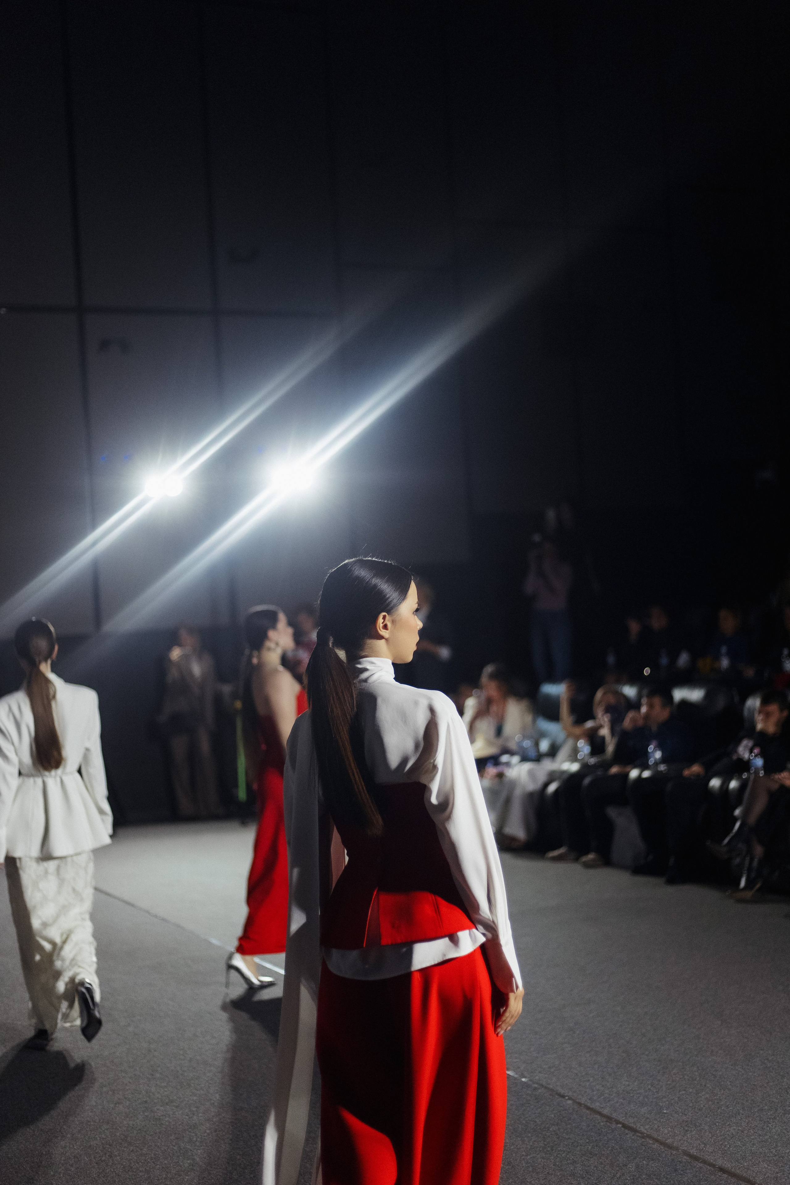 ФЭШН КОНФА. СВОИ. ФОТООТЧЕТЫ-СОБЫТИЯ-МЕСТА