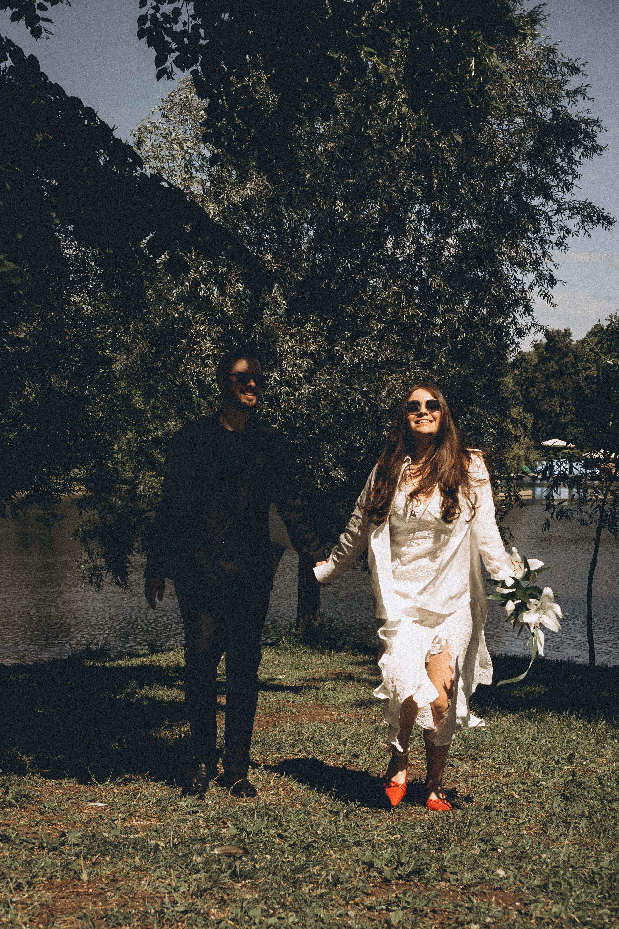 СВАДЕБНАЯ СЬЕМКА В ПАРКЕ ПОБЕДЫ И ПРОГУЛКА ПО МОСКОВСКОМУ ПРОСПЕКТУ. Профессиональный фотограф, Санкт-Петербург — Виктория Богомолова