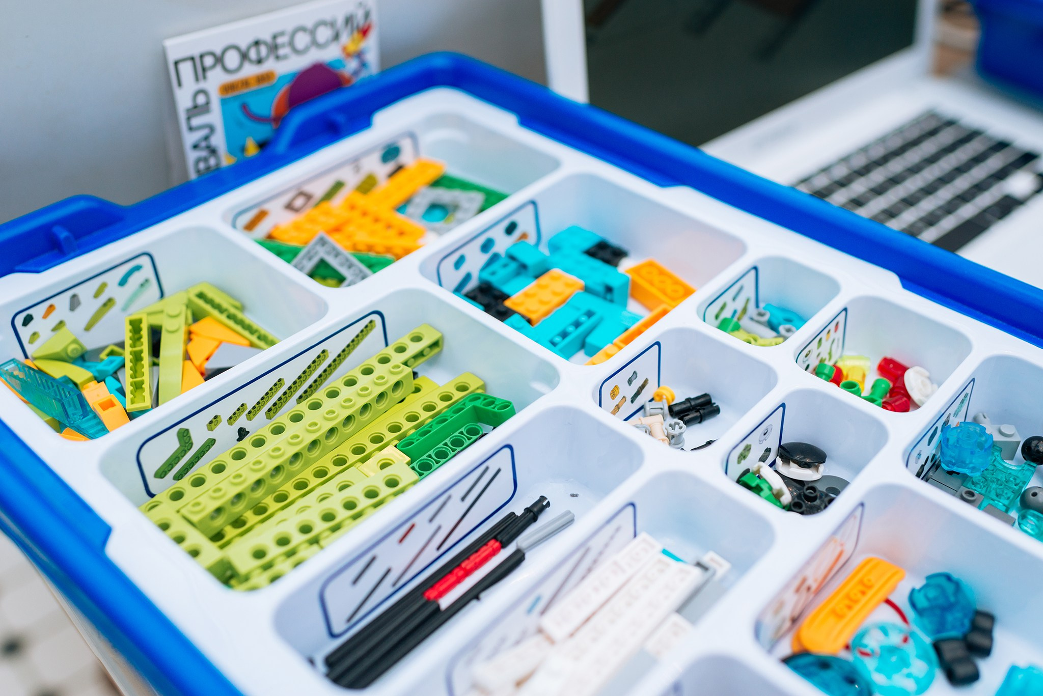 Фестиваль Профессий на VOKZAL 1853. Апрель 26. Репортажный фотограф в Санкт-Петербурге Анастасия Клёпова