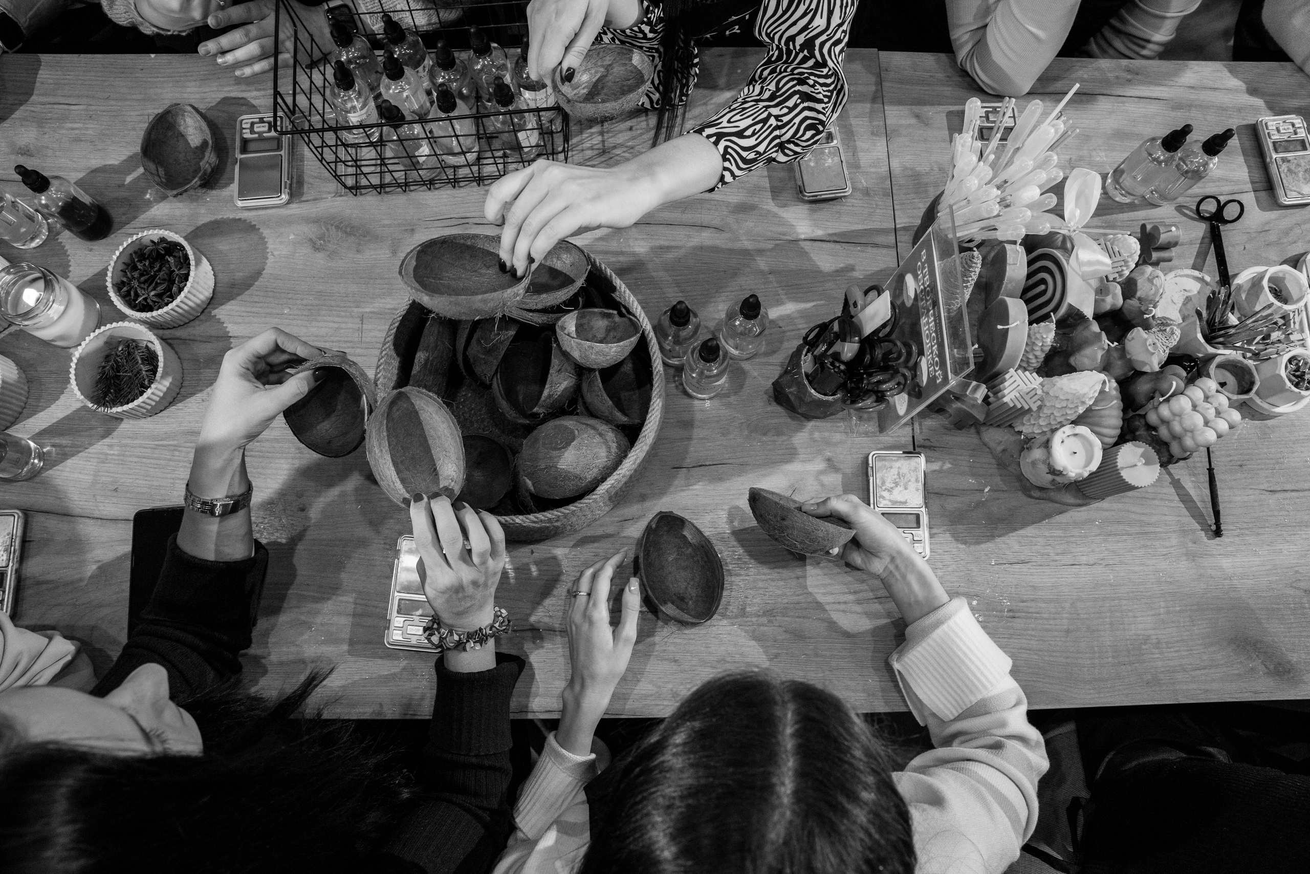 Корпоратив компании Технологии Доверия Аудит — творчество с AROMALAGE