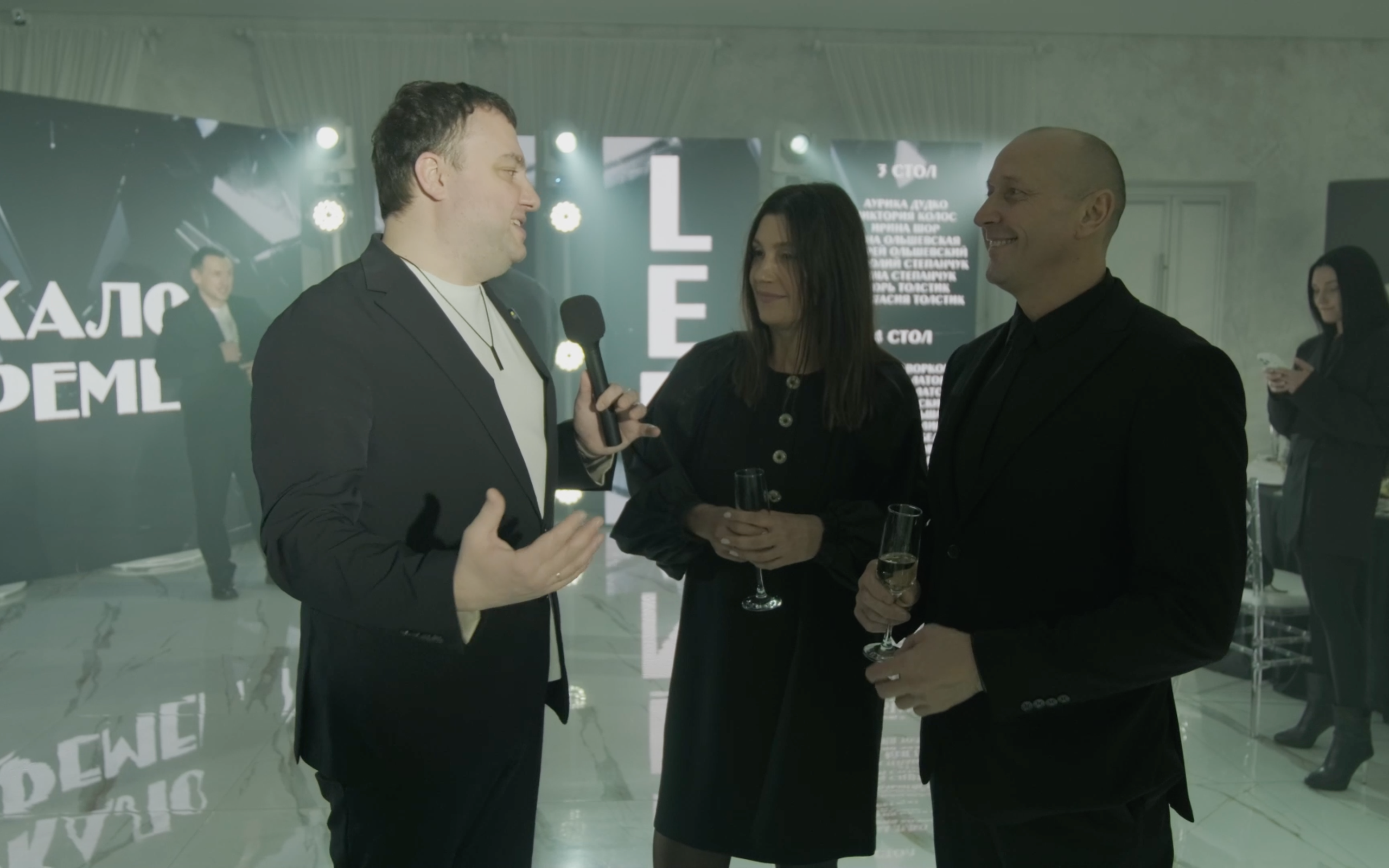 Зеркало времени. Репортажный видеограф Илья Сухоносиик