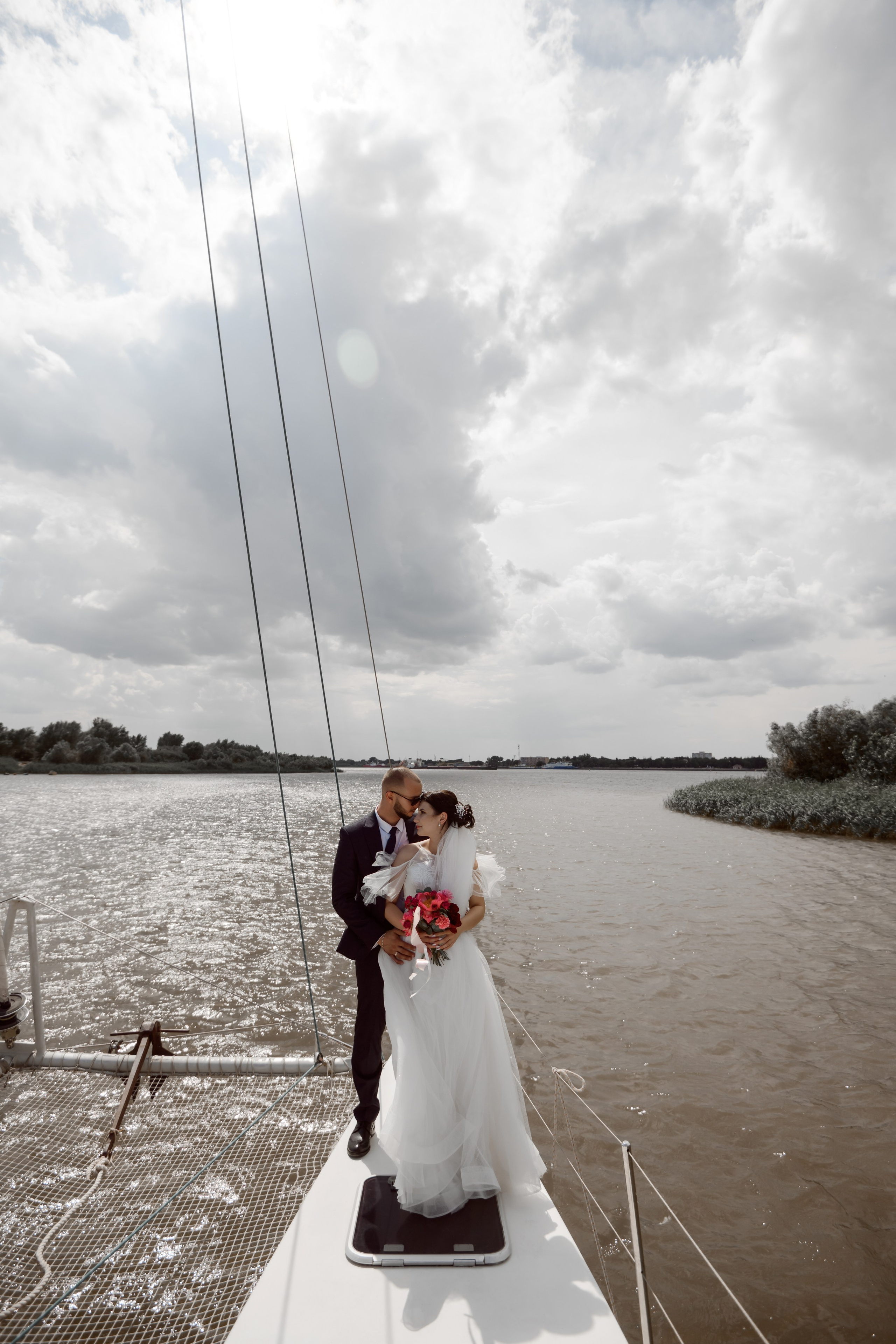 V & K. Свадебный фотограф в г. Астрахань. Так же выезжаю в другие города