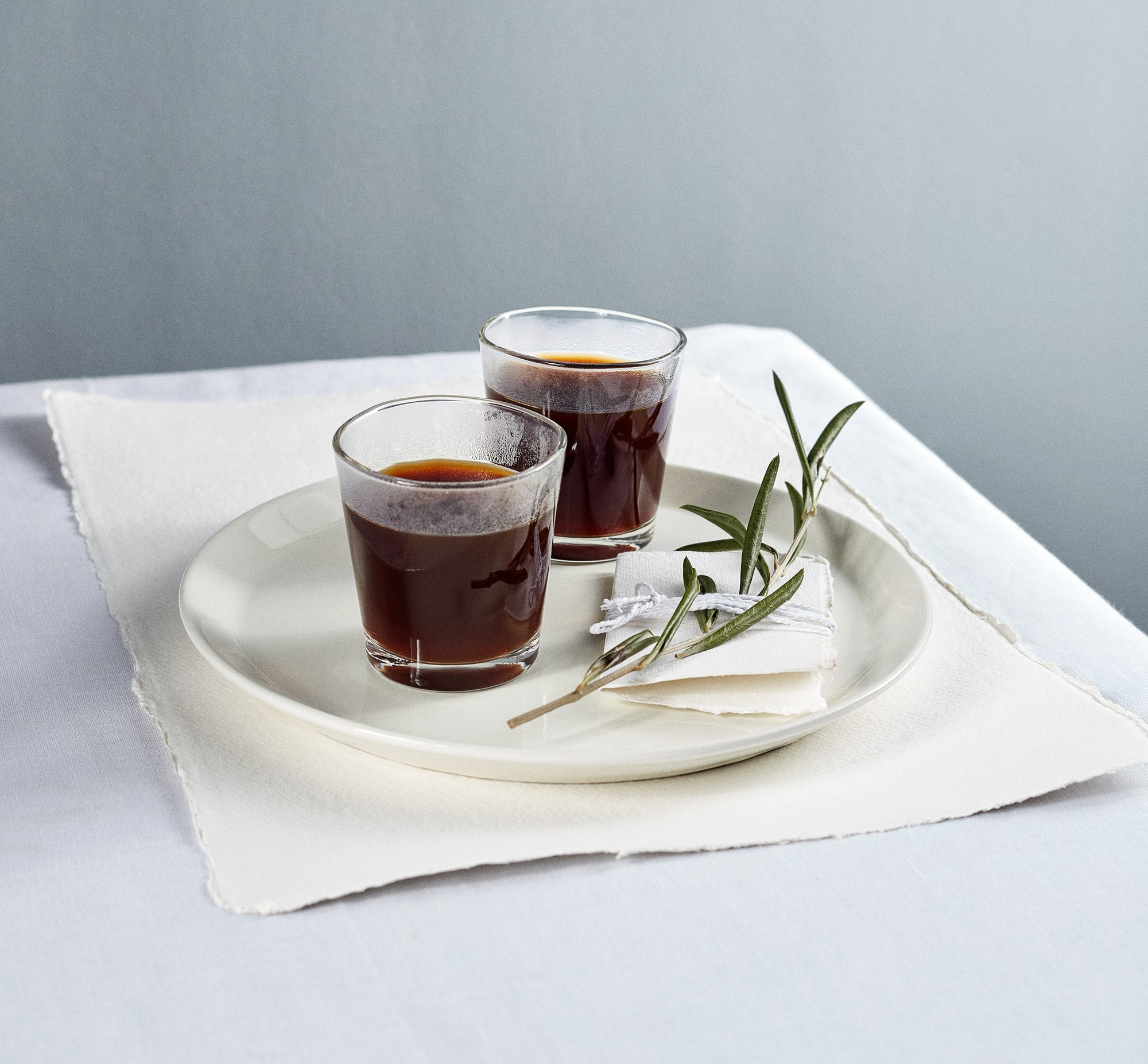 Съемка напитков. Евгений Петровский — Фуд-съемка и предметная съемка в Москве