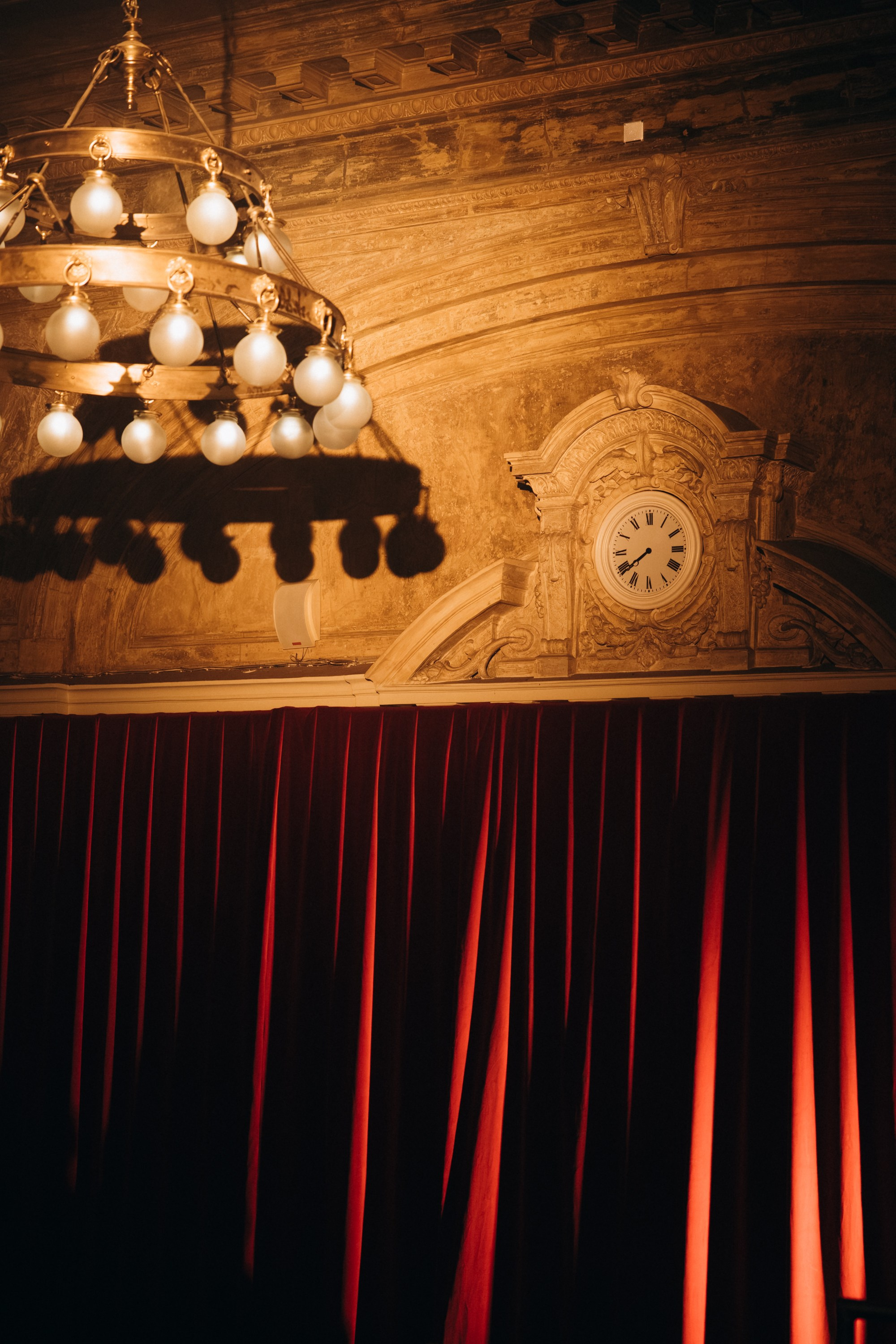 Концерт музыки композитора-резидента Алексея Ретинского «Dom Radio». Репортажный фотограф в Санкт-Петербурге Александр Паклин