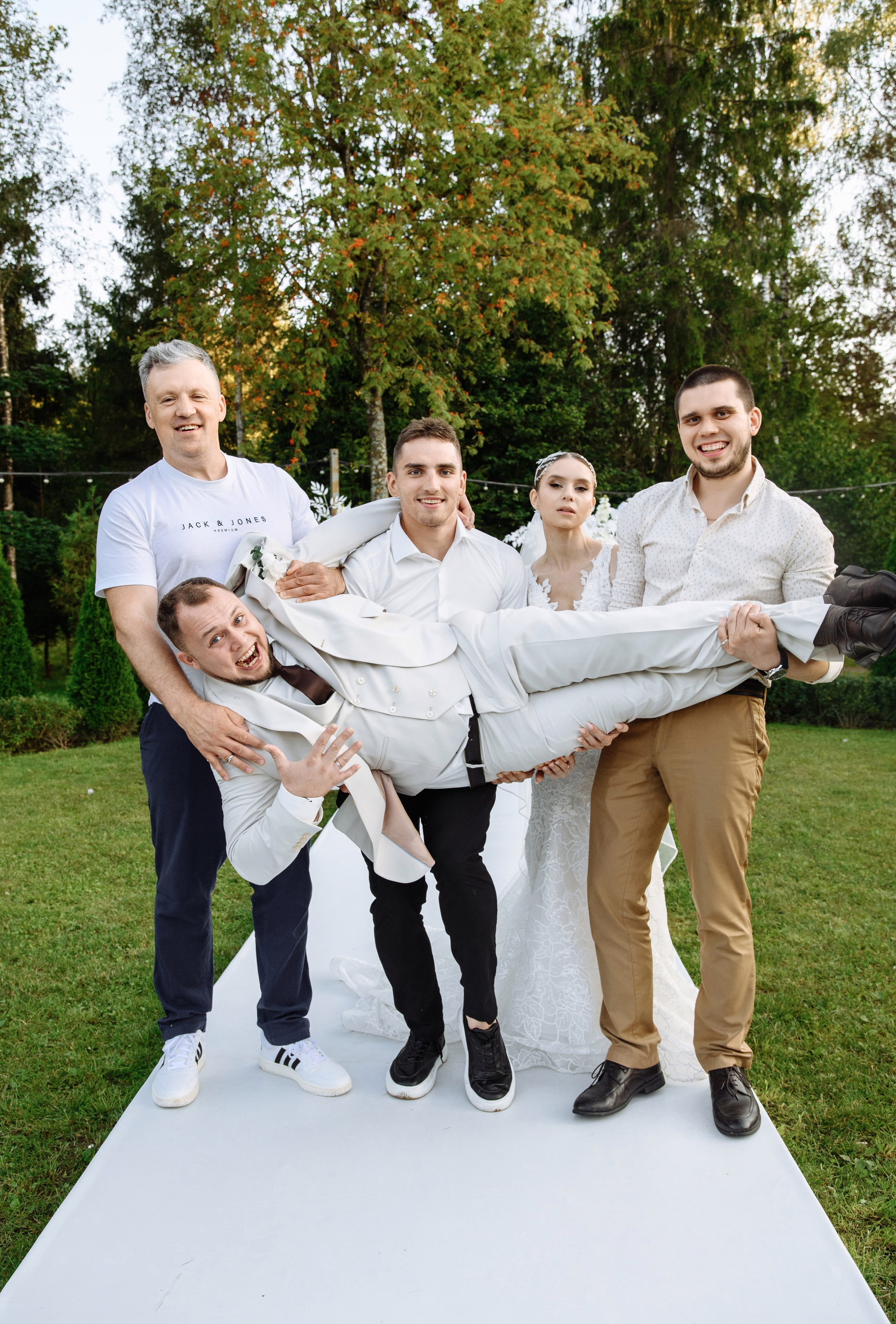 Альберт и Диана Zakolcovo Vtb. Фотограф Кирилл Верт