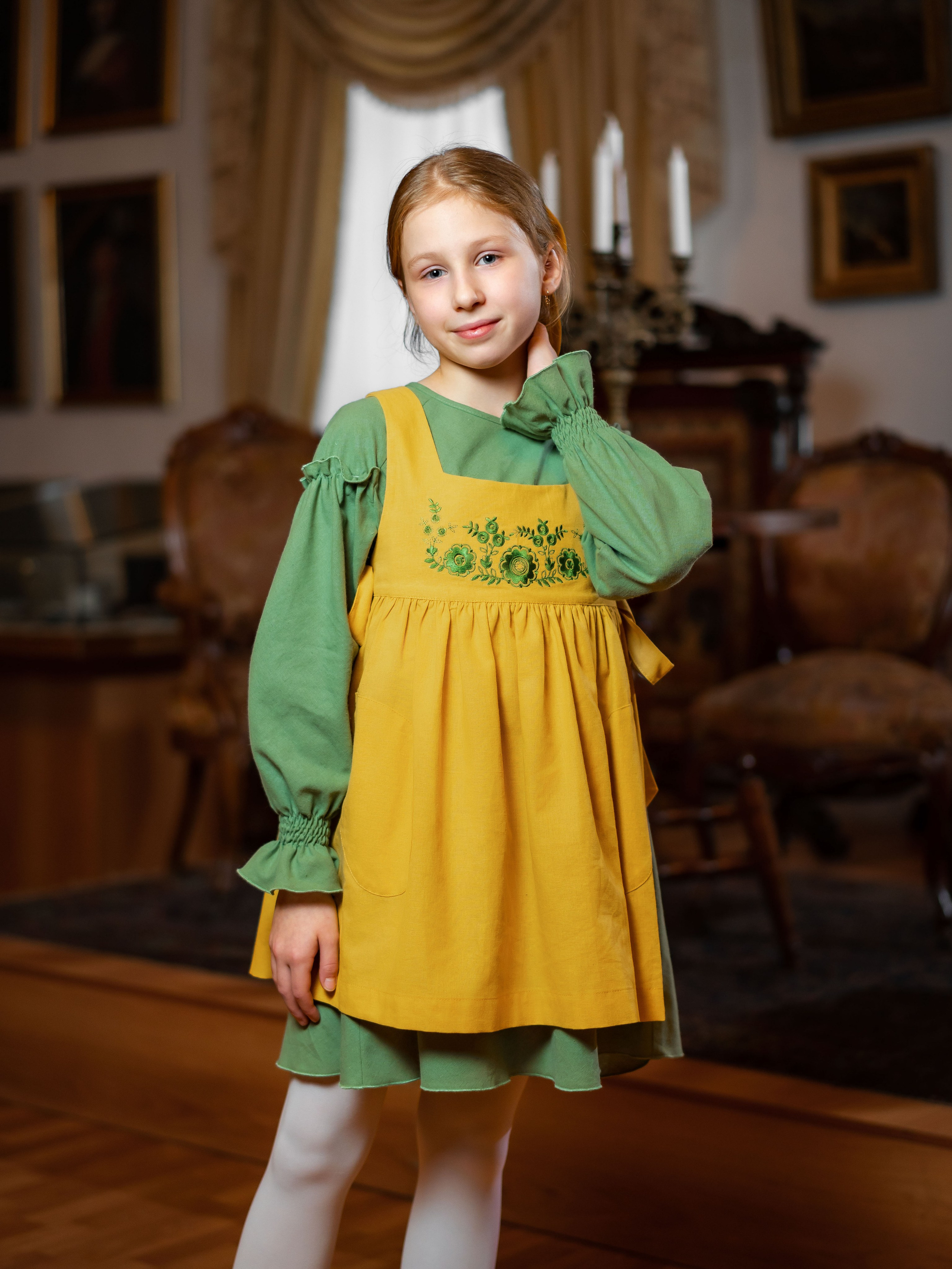 Показ одежды в рамках выставки «105. Лучшее». Фотограф Москва