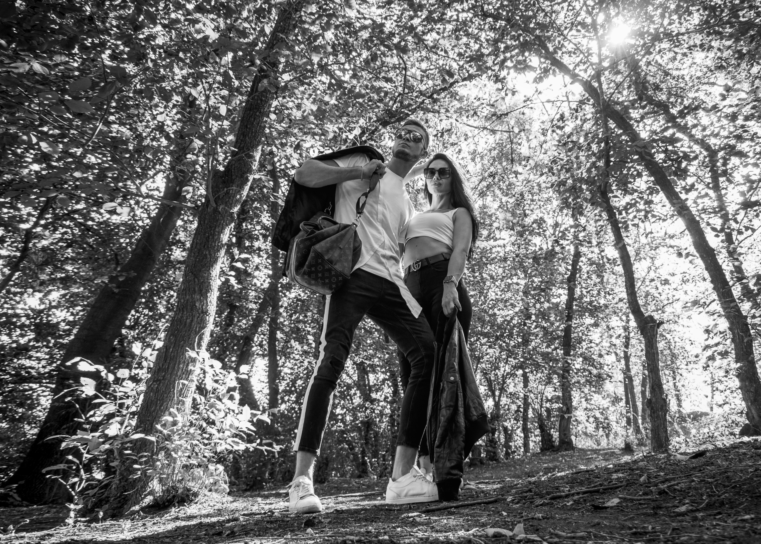 «Бонни и Клайд или приключение модной сумки». Бизнес, мужской фотограф в Краснодаре | Аксёнов Алексей Владимирович