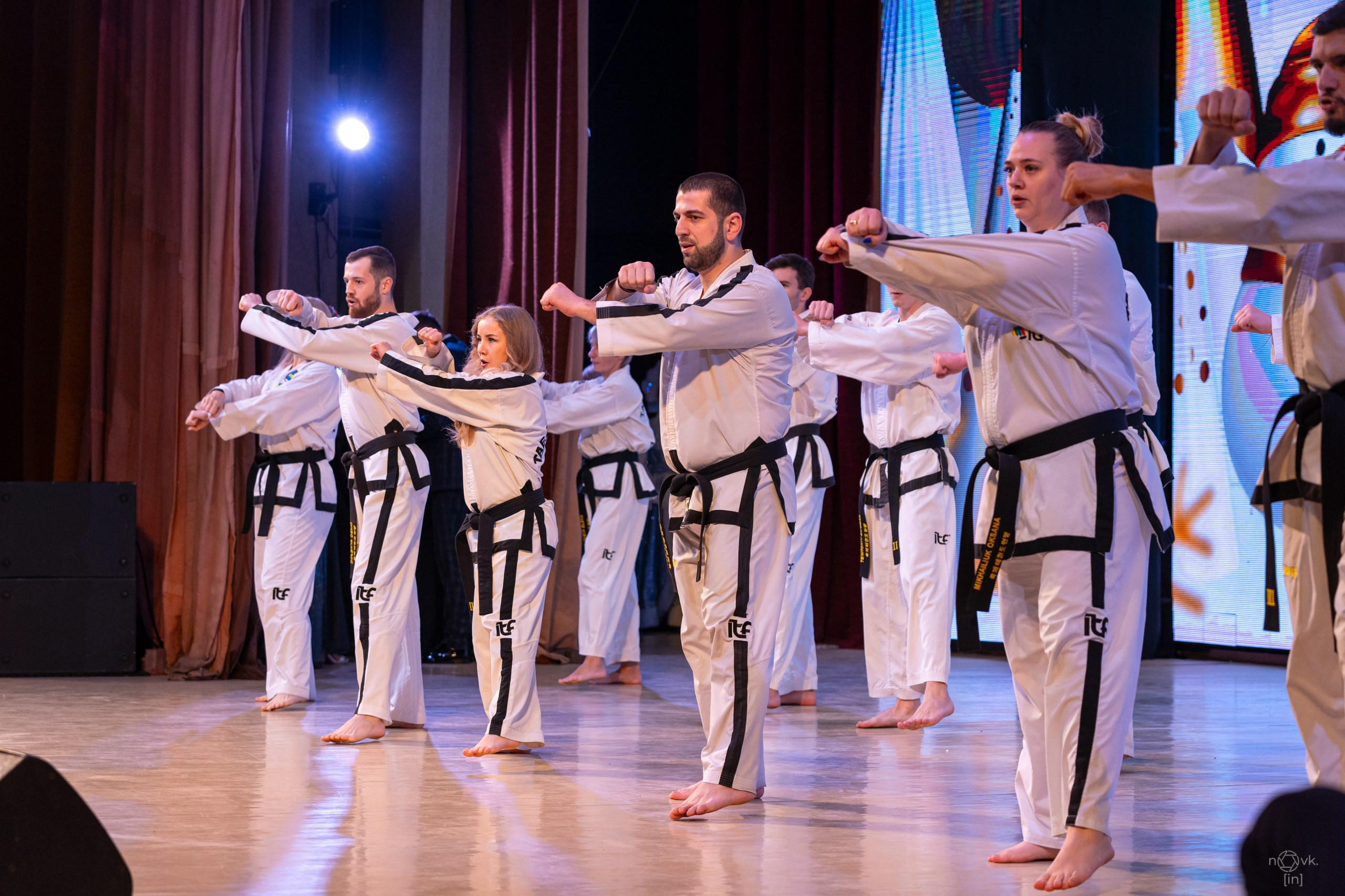 Ёлка. ФОТОГРАФ ИВАН НОВИКОВ | СТАВРОПОЛЬ