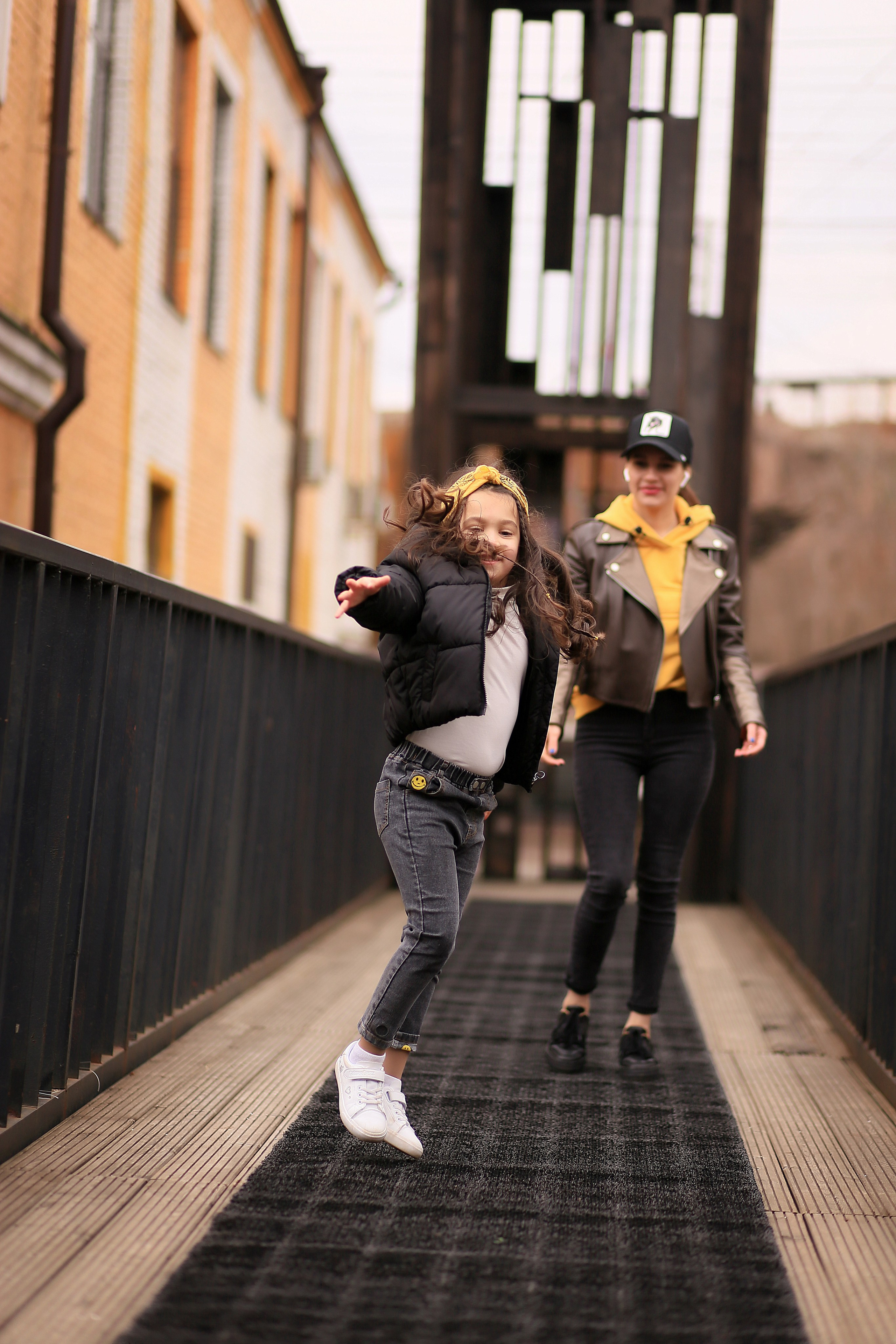 Яна и Лера — крутые девчонки. Фотограф Москва Лара Чайка