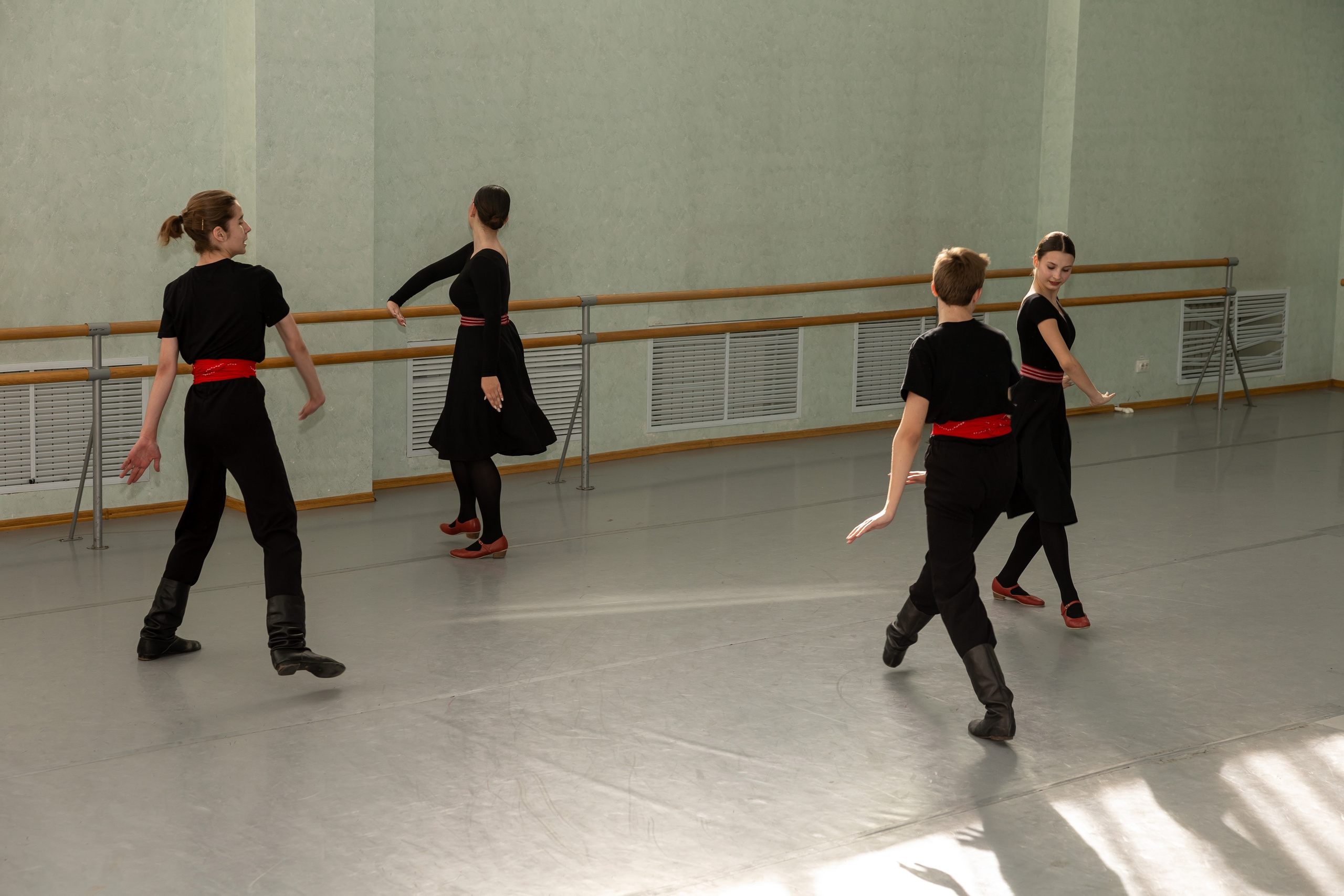 Открытый урок в студии народного танца «Славянский лик». Фотограф в Серпухове Наталья Руденко