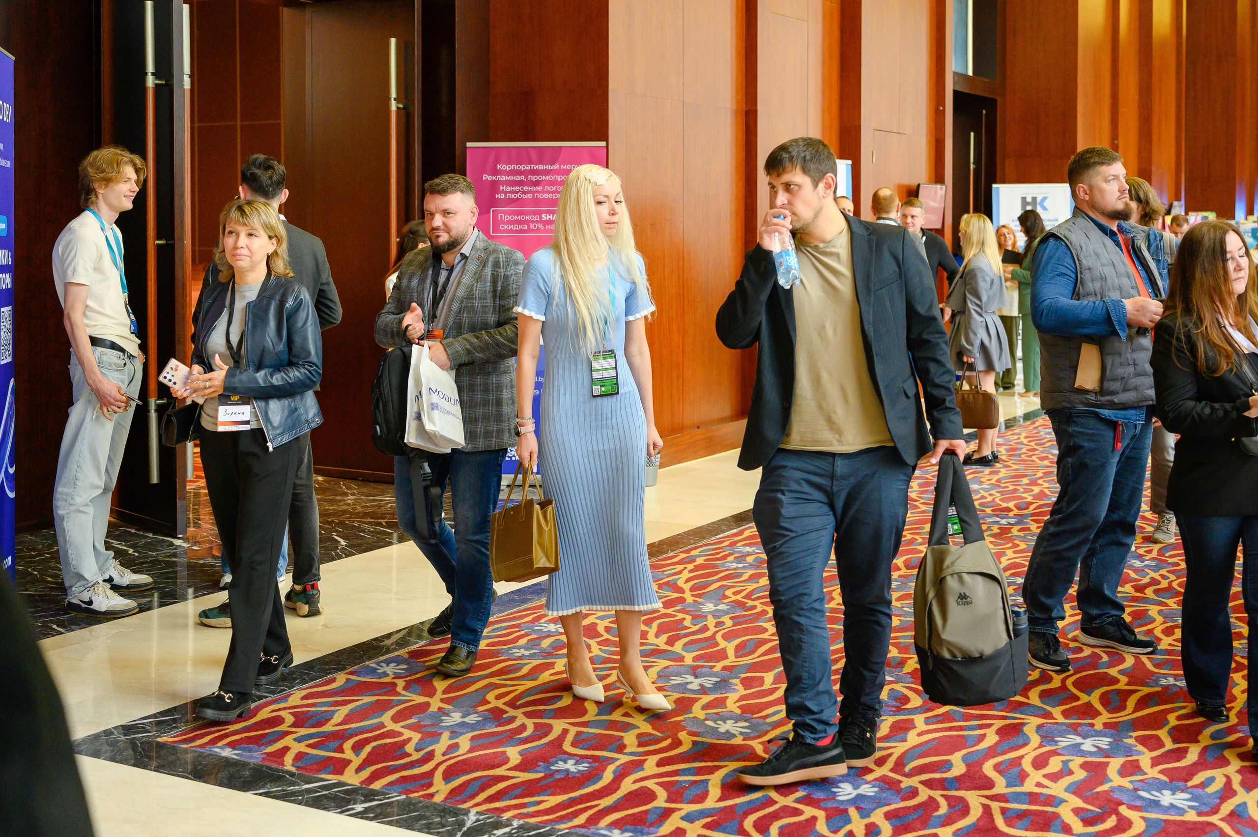 Репортажная съемка с открытия магазина. Фотоуслуги, услуги фотографа, фотографирование важных событий