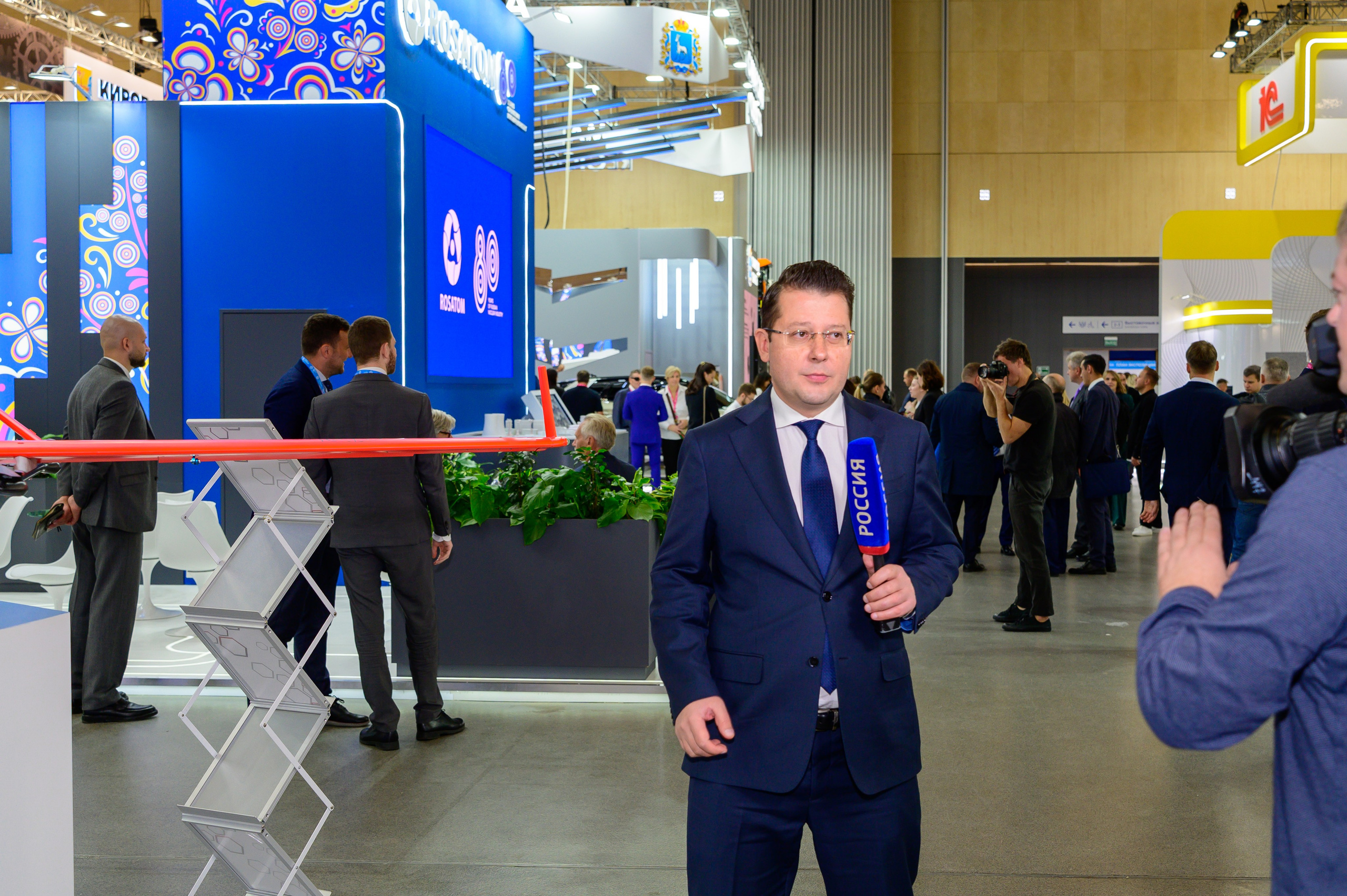 BigindustrialweekBelarus. Фотоуслуги, услуги фотографа, фотографирование важных событий