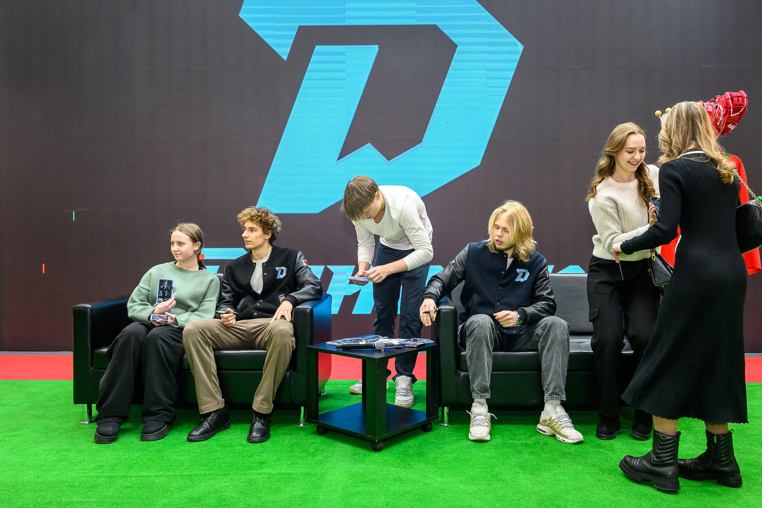 @hcdinamo.by. Фотоуслуги, услуги фотографа, фотографирование важных событий