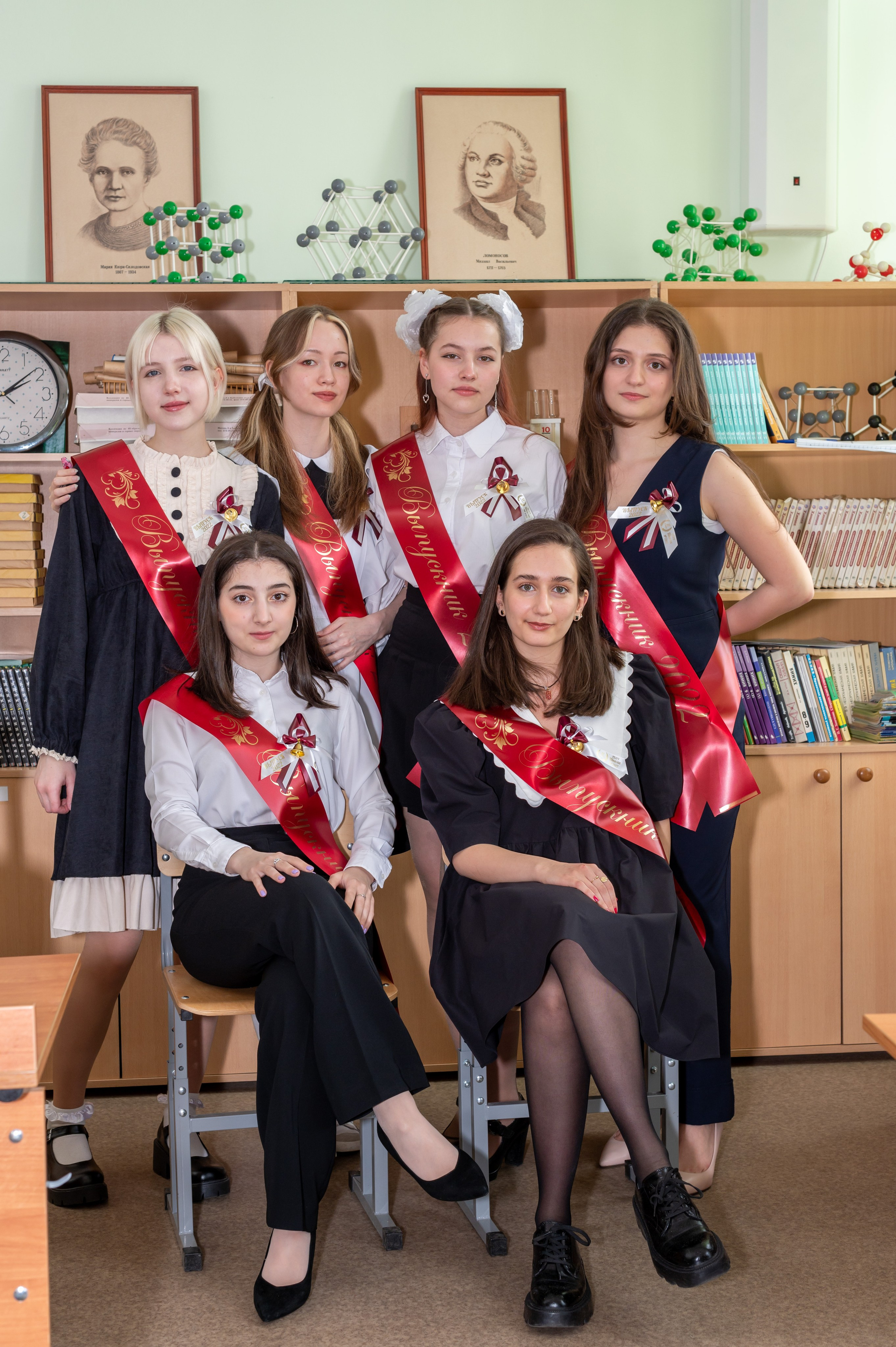 Последний звонок Школа 1412. Детский и семейный фотограф г. Москва Оксана Катаджи