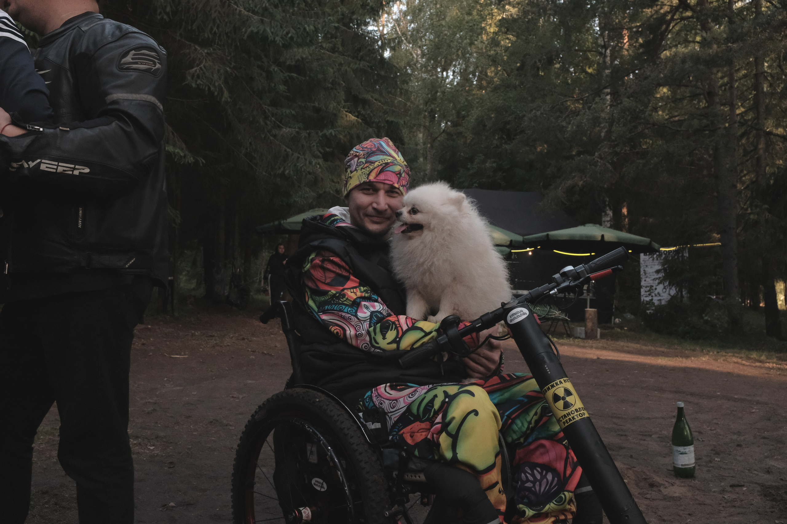 Пикник на обочине от команды EMC. 11июля 2025. Репортажный фотограф в Санкт-Петербурге Даниил Могута