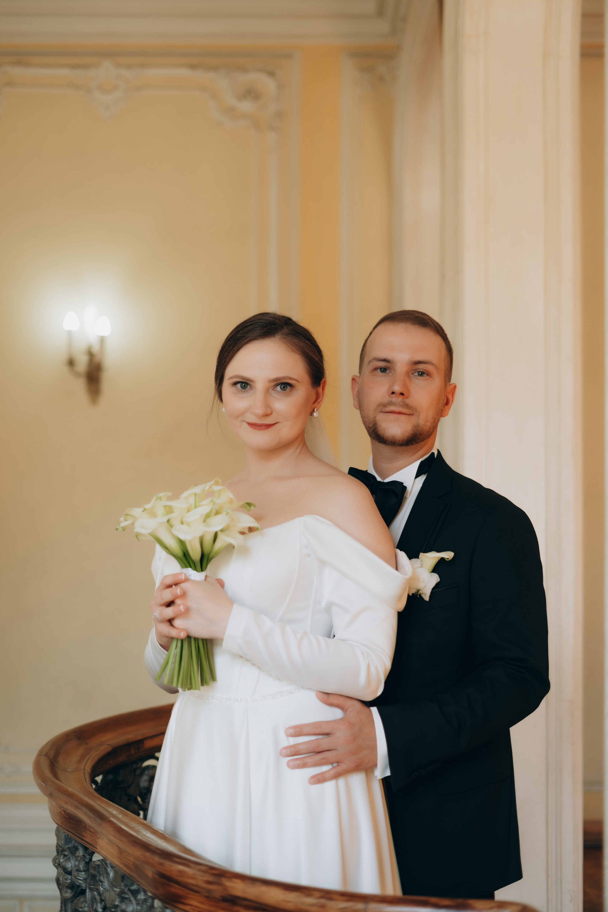 Свадебная фотосессия в Москве / Библиотека-читальня им. А. С. Пушкина. Фотограф Москва Виктория-Антуанетта