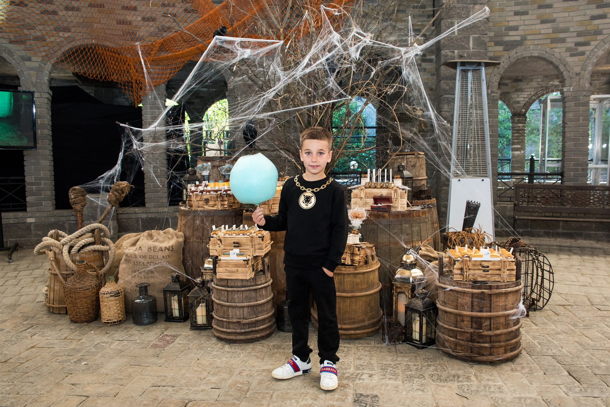 Детский праздник. Anzhina1.wfolio.pro