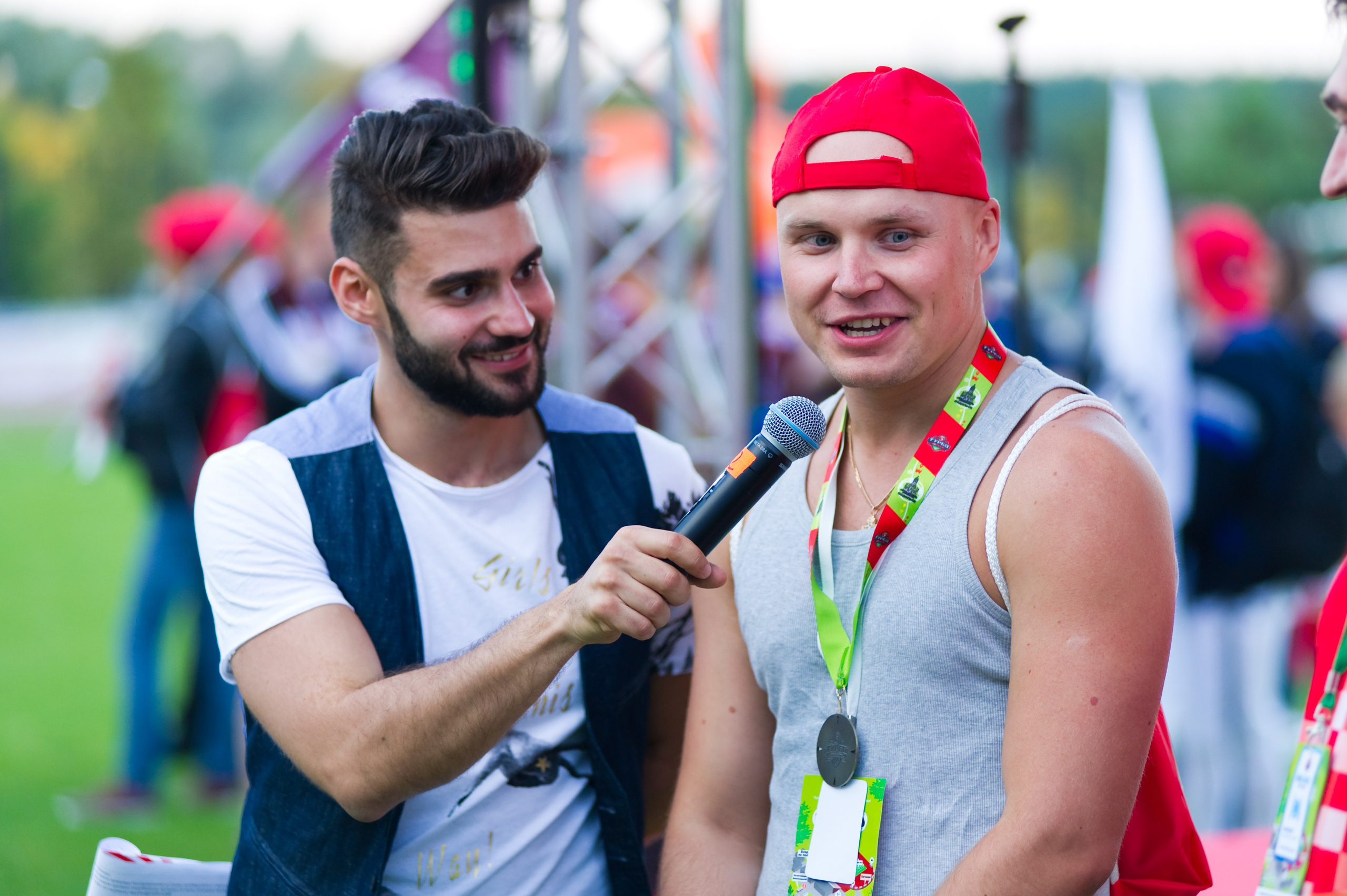 Турбофутбол (корпоративное соревнование «Пятерочки»). Репортажный фотограф и видеограф Слава Думчев. Тимбилдинги, отчетники, корпоративы