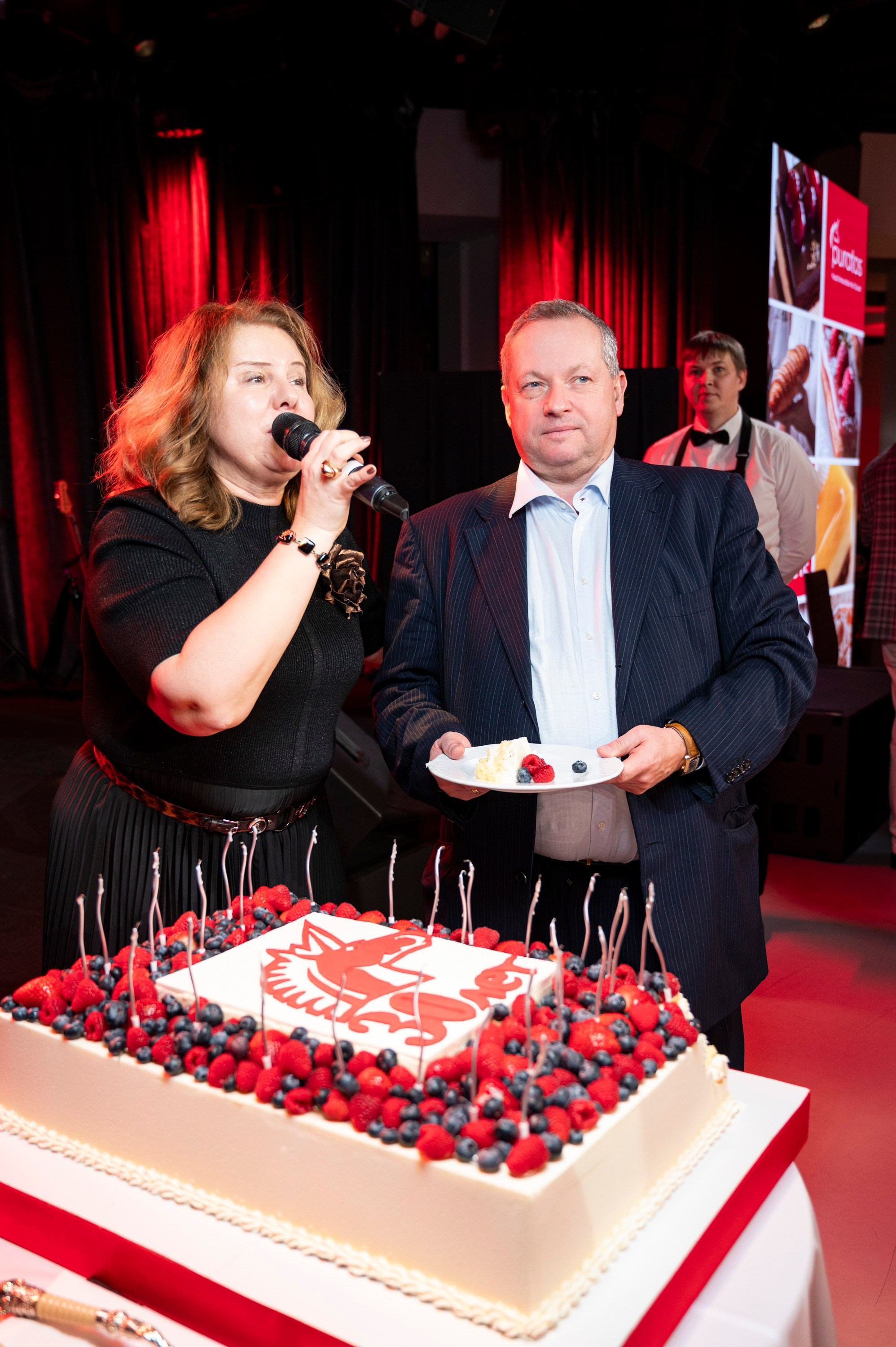 Новогодний корпоратив Puratos. Репортажный фотограф и видеограф Слава Думчев. Тимбилдинги, отчетники, корпоративы