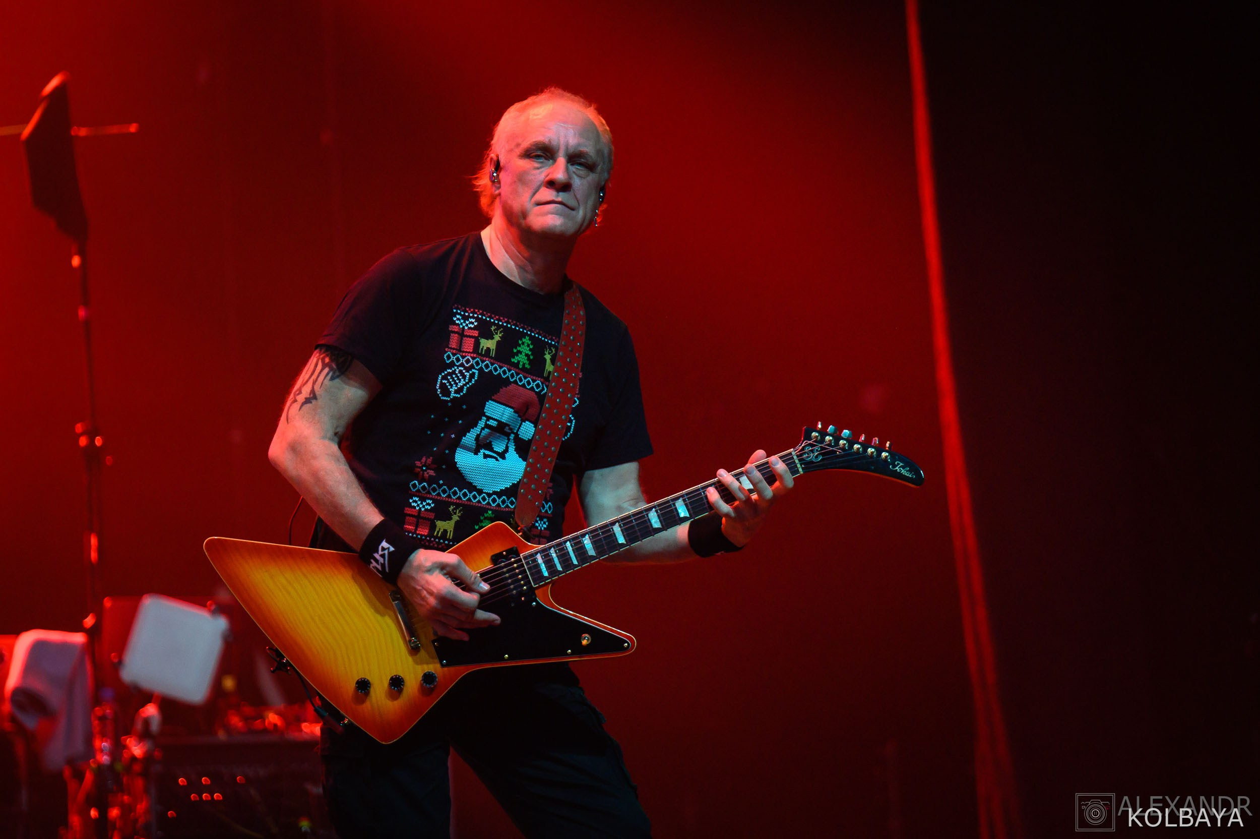 Фоторепортаж с Метал-Елки 2026. Концертный и театральный репортажный фотограф в Москве Александр Колбая