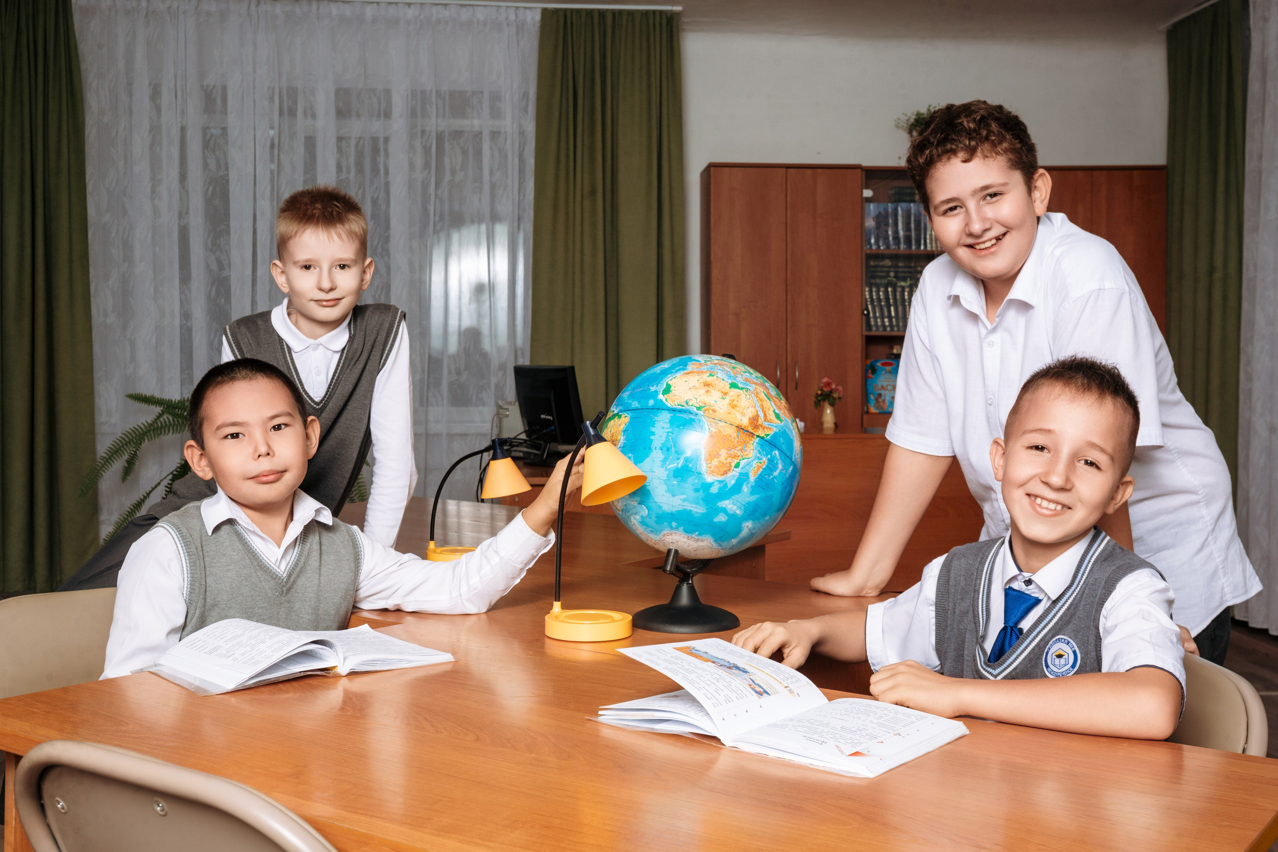 Выпускные альбомы. Фотограф Мария Лагутина