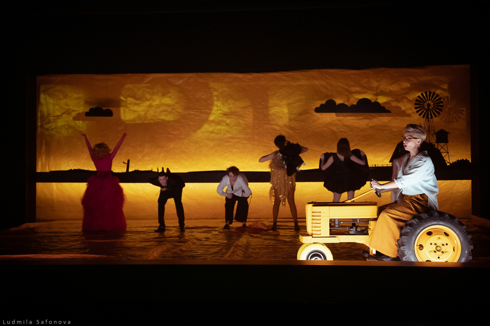 Театр Вахтангова. Говори со мной. Lucytheatre