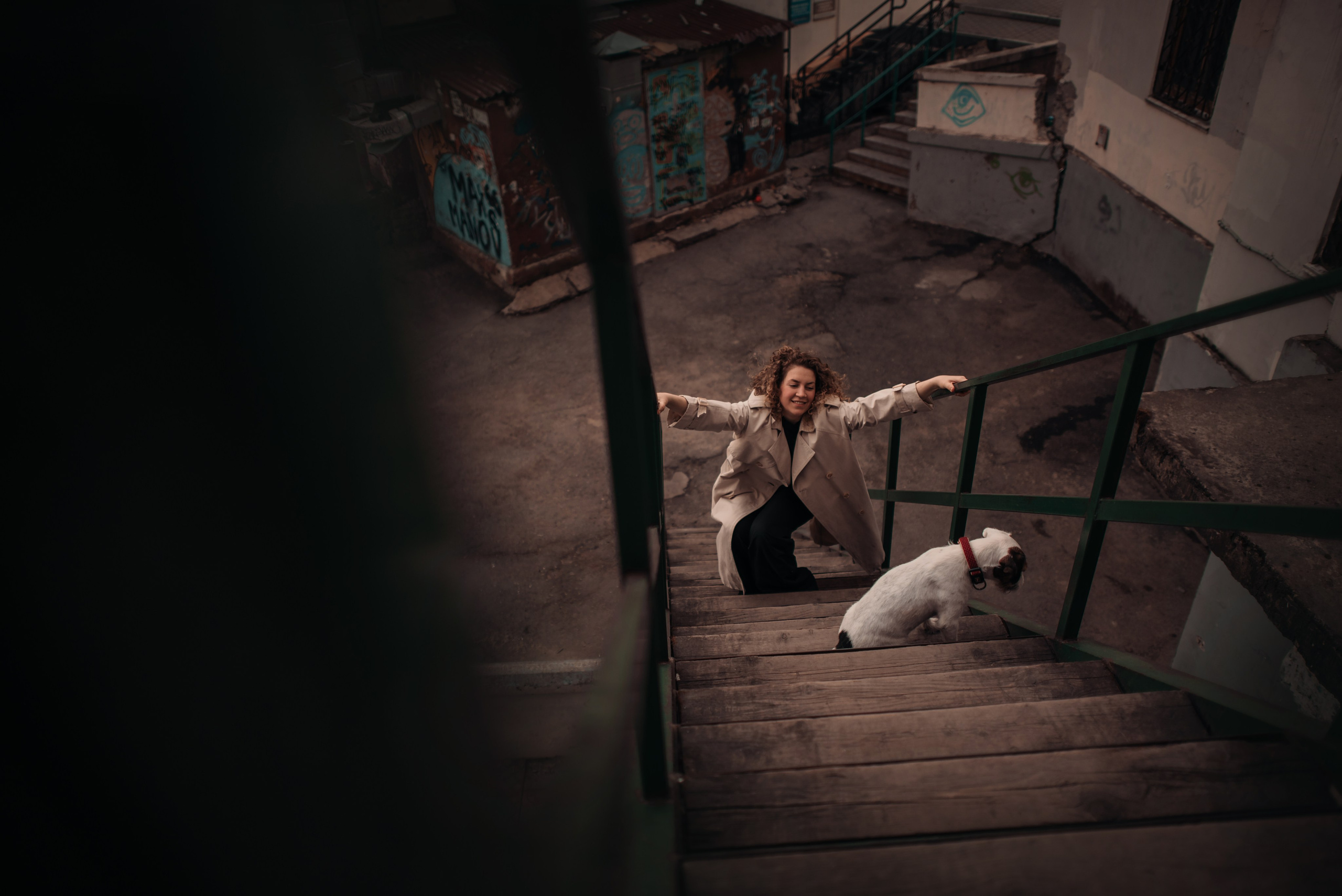 Рассвет в городе: Ира и парсон Гром. Портфолио