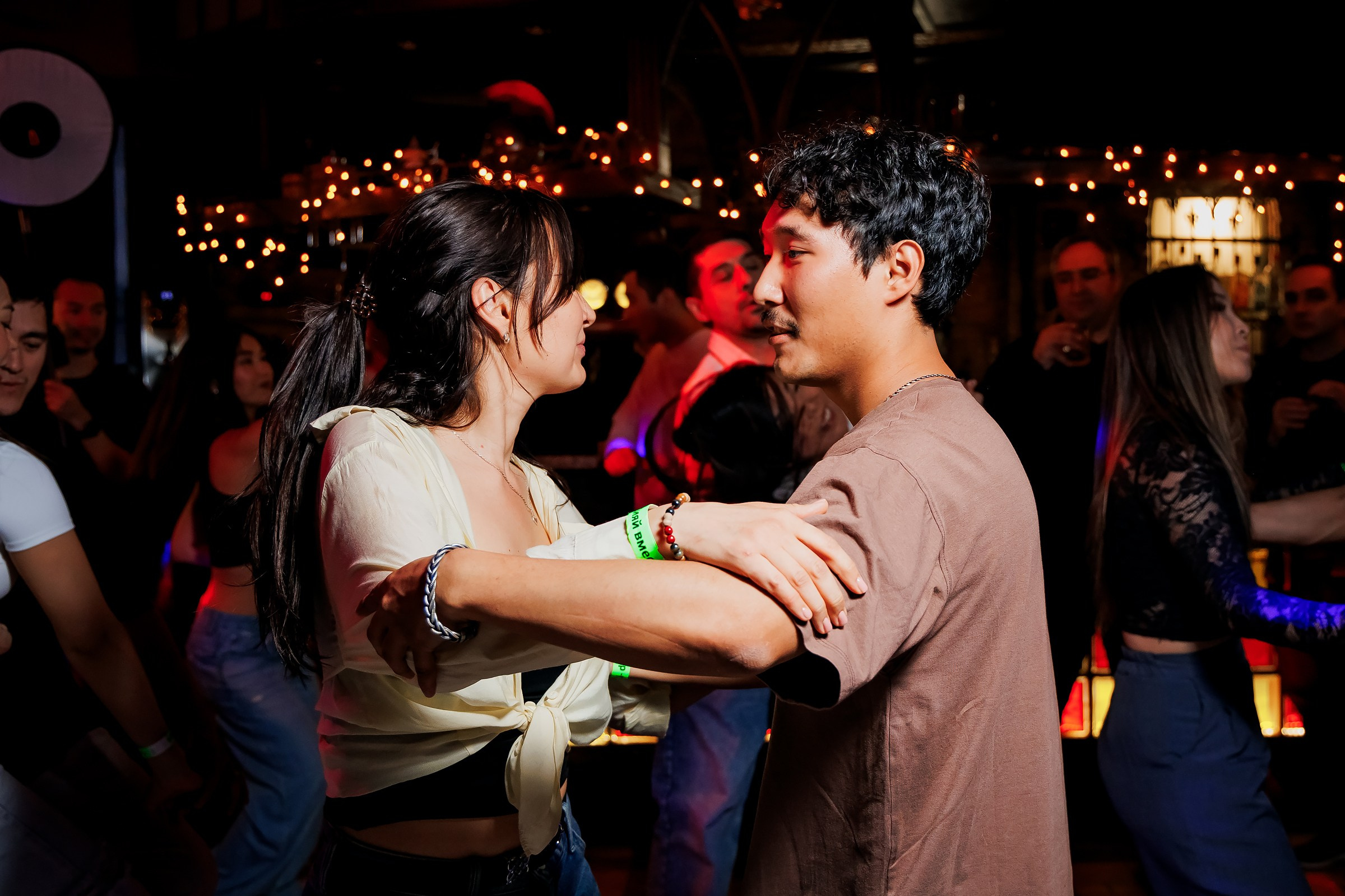 Bachata party-Tirol. Репортажный фотограф в Алматы Каюпов Сержан