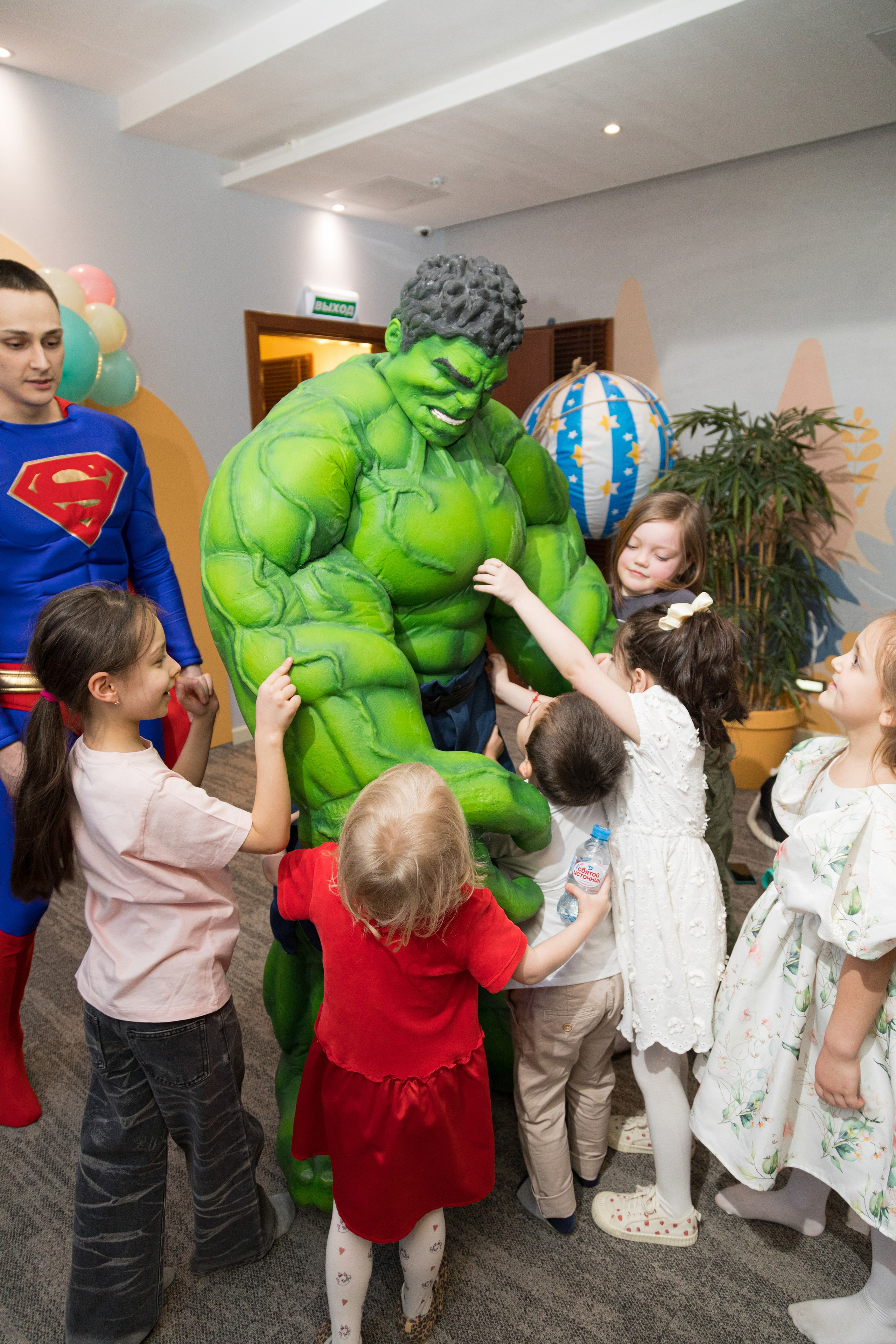 Репортажная съемка дня рождения ребенка. Детский и контент фотограф Надя Волкова Санкт-Петербург