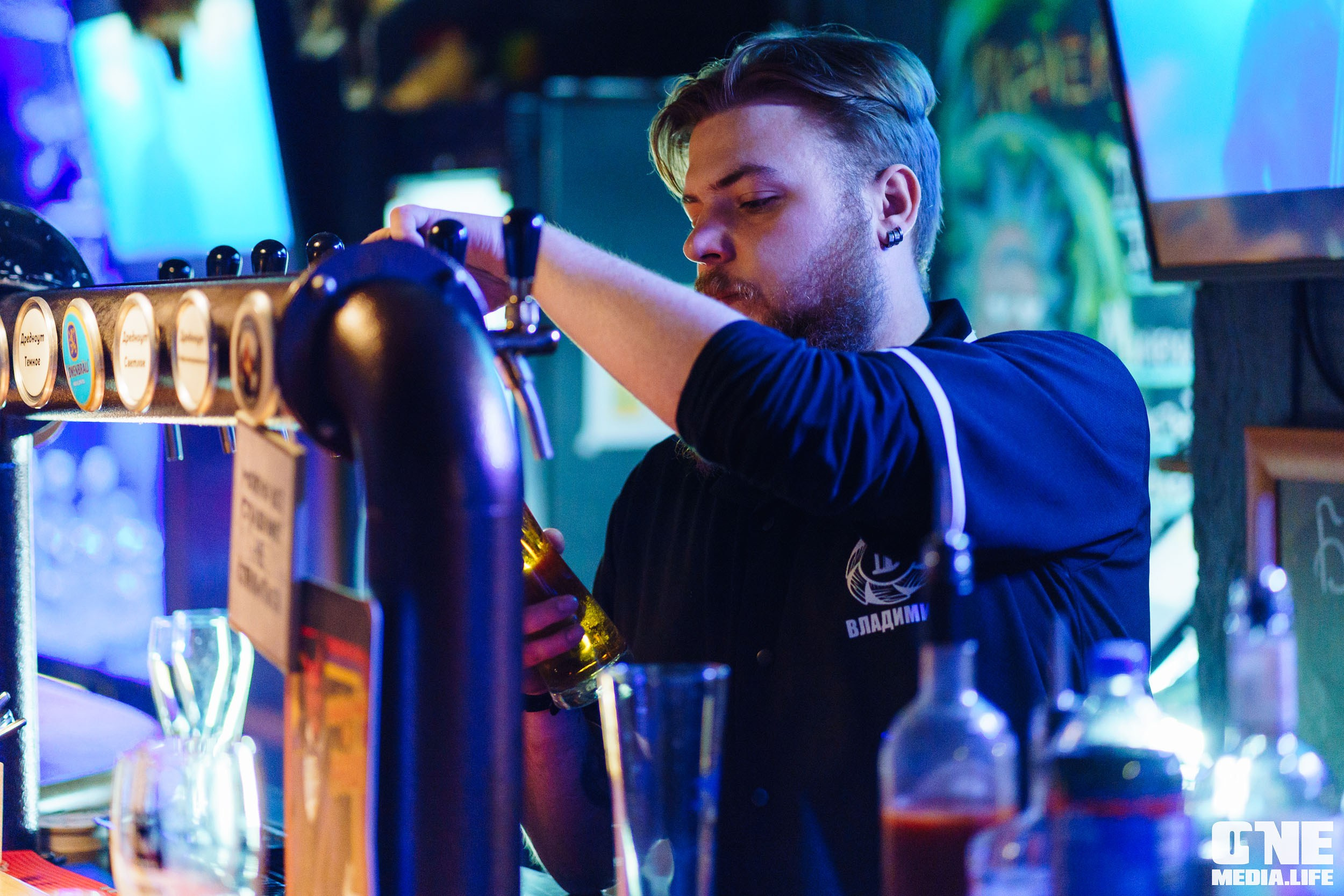 Фоторепортаж из бара Dreadnought. One Media Life: фоторепортажи, фотоотчеты с мероприятий и заведений