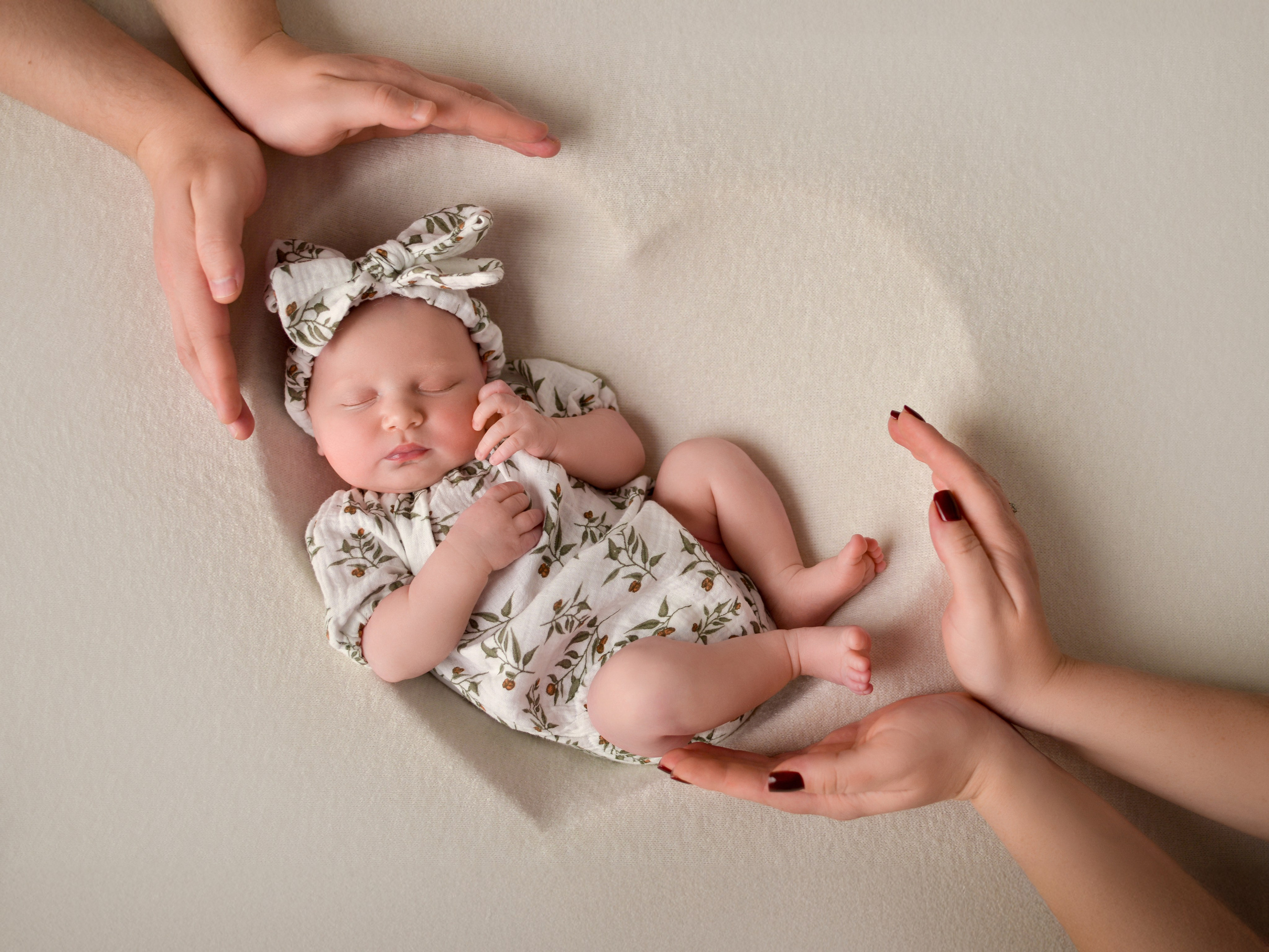 Фотосессия новорожденных Краснодар. Фотограф новорожденных Краснодар Малышенко Надежда