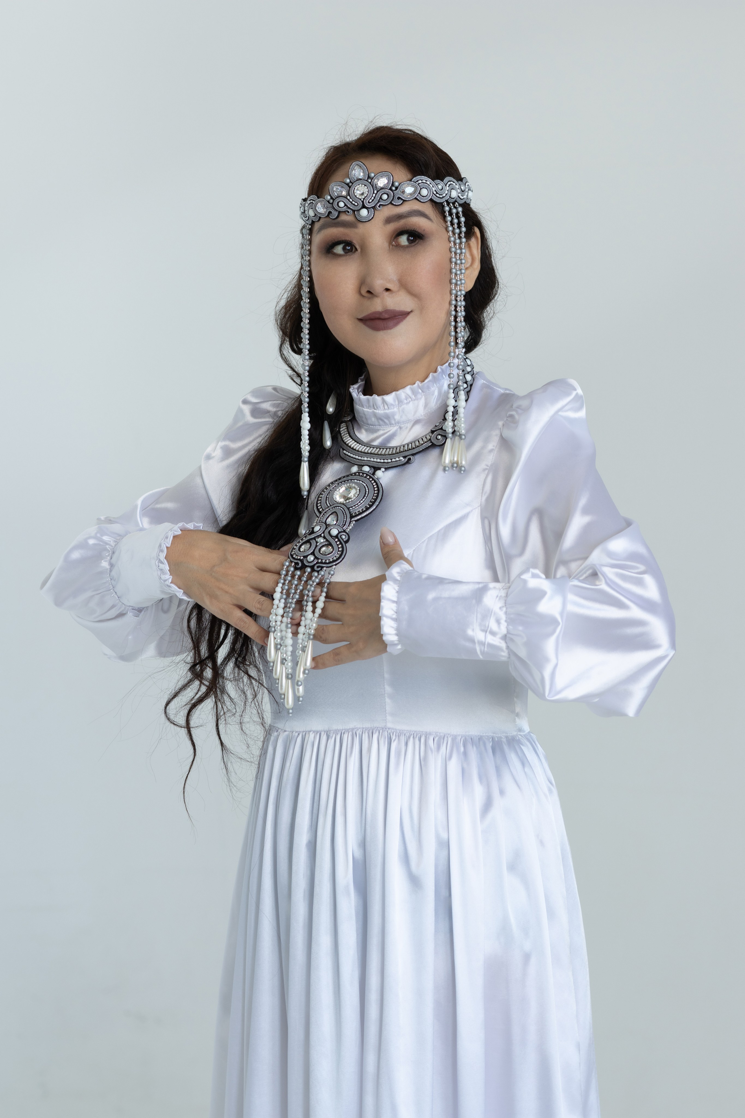 Украшения ручной работы. Ульяна. Фотограф Якутск Зоя Николаева