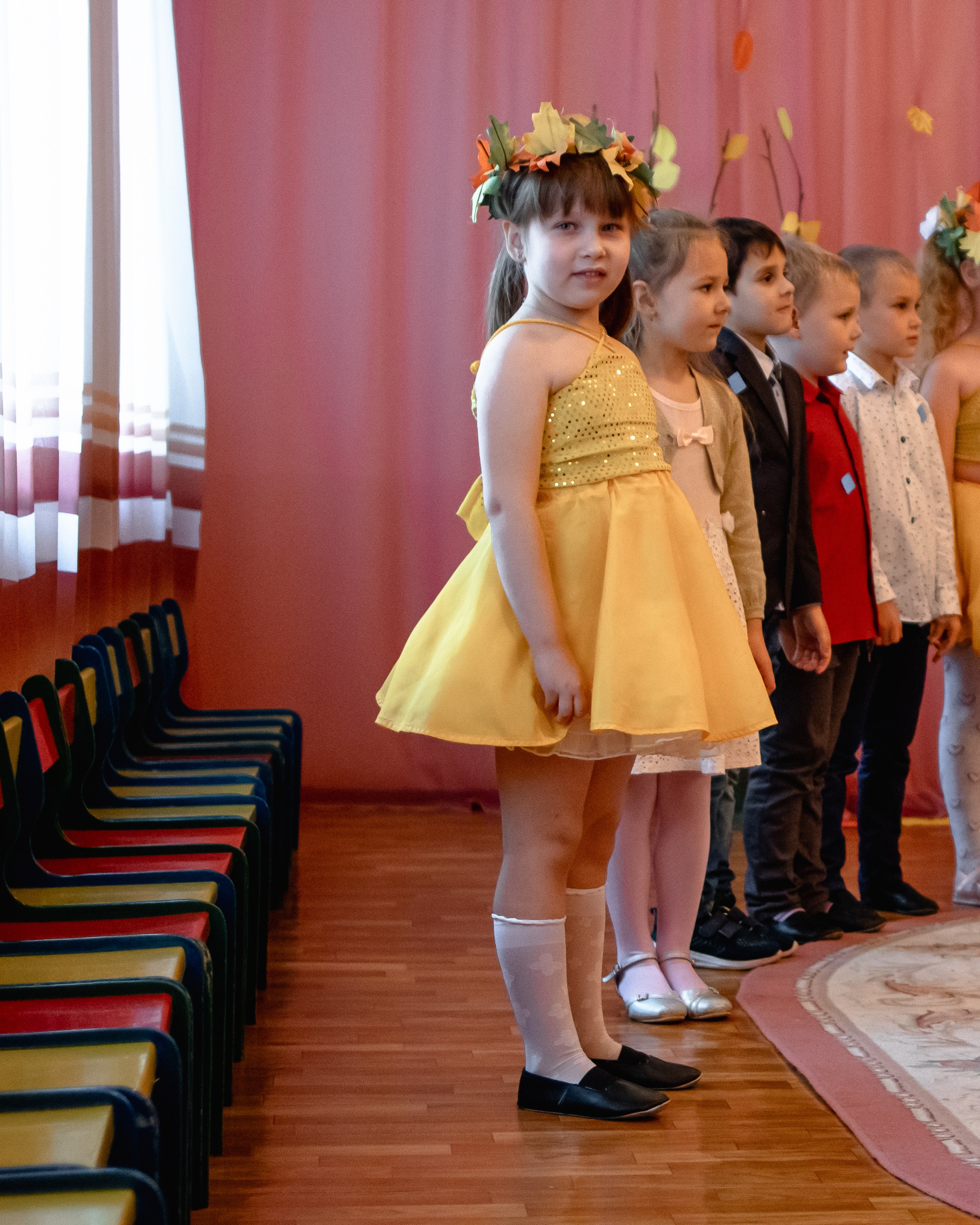 Осенний праздник в детском саду. Маргарита. Семейный фотограф в Минске Приболовец Светлана