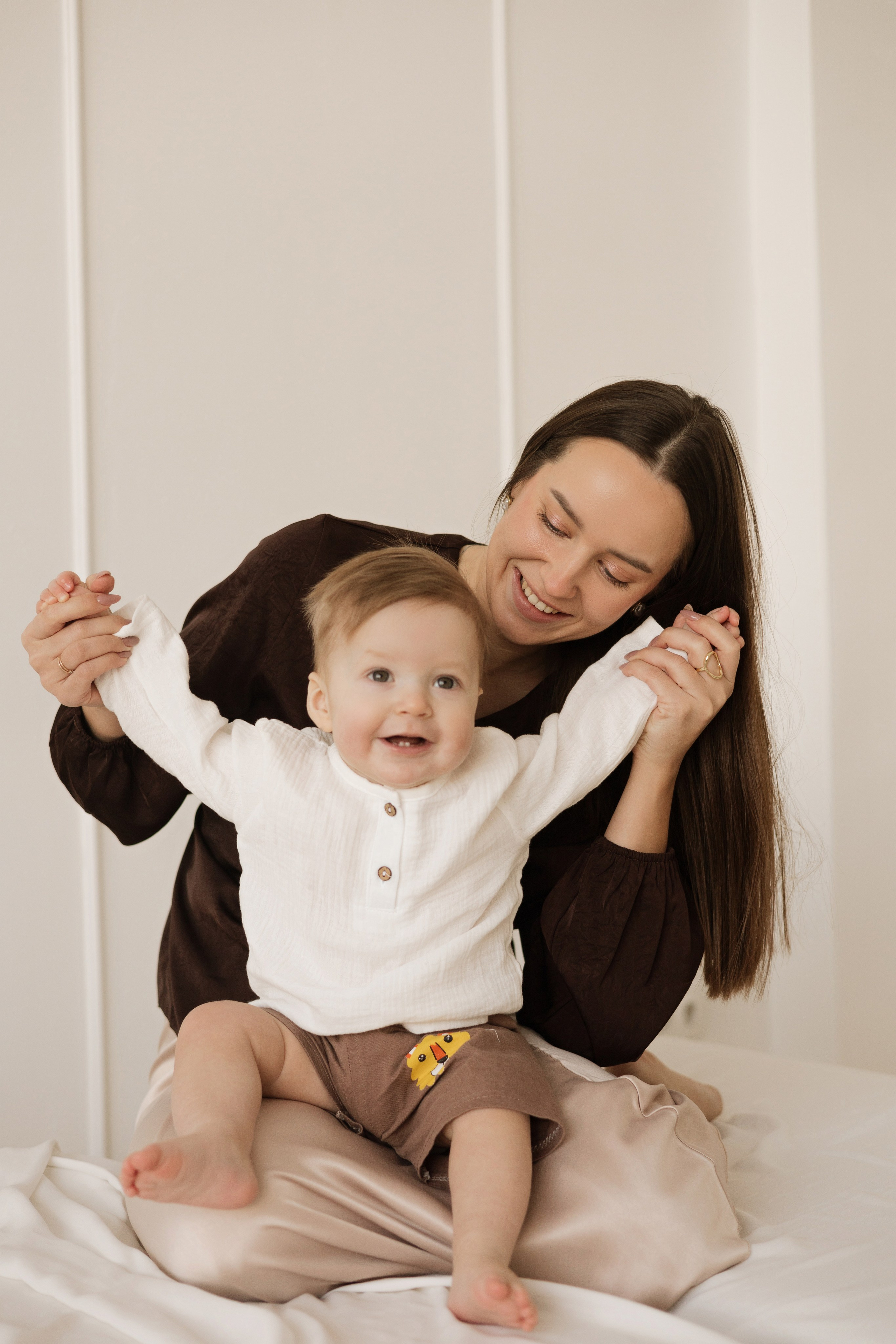 Арсений с мамой и папой. Фотограф в Кемерово Миллер Анна