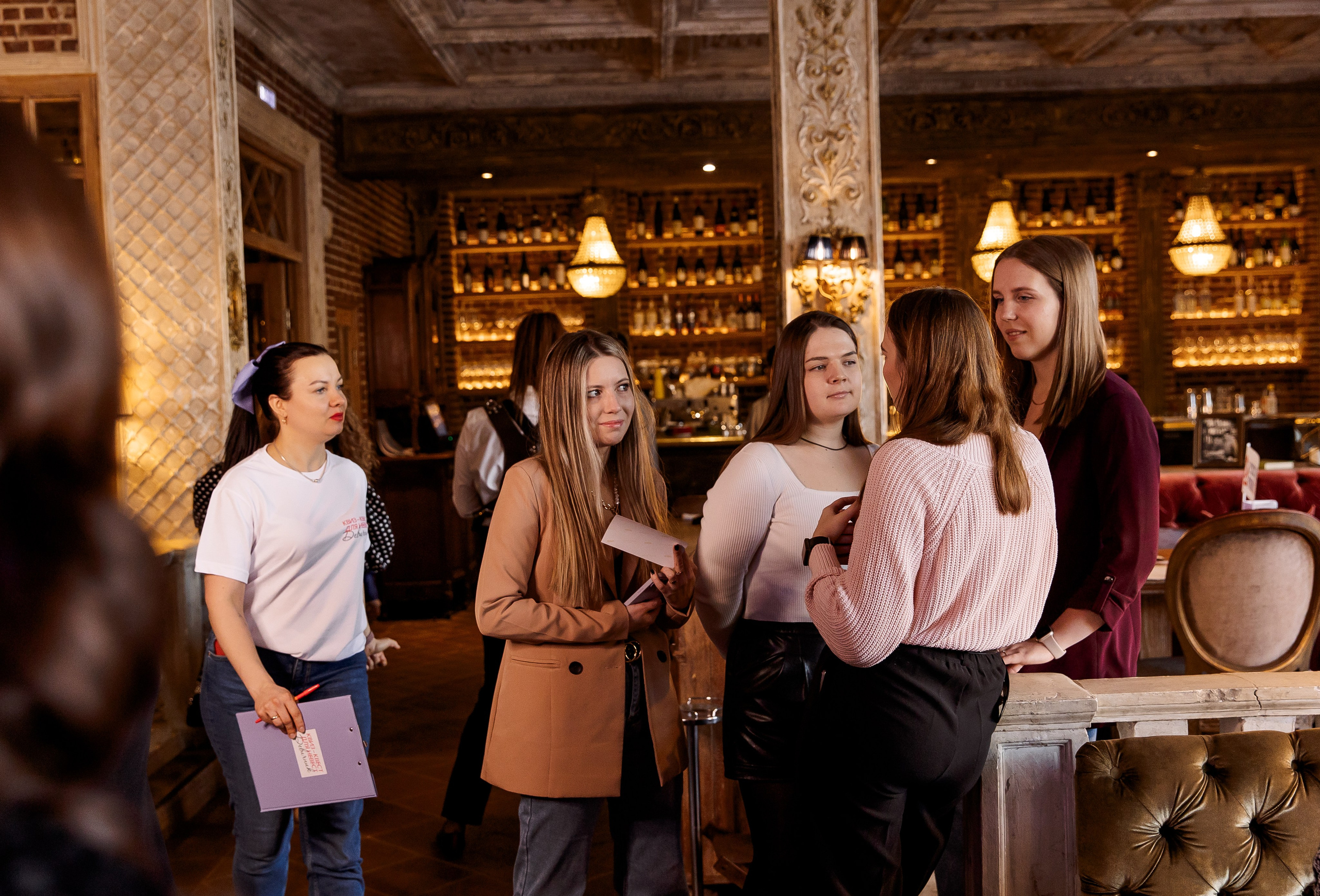 Караоке квиз-девичник. Свадебный и семейный фотограф в Челябинске Юлия Ишимова